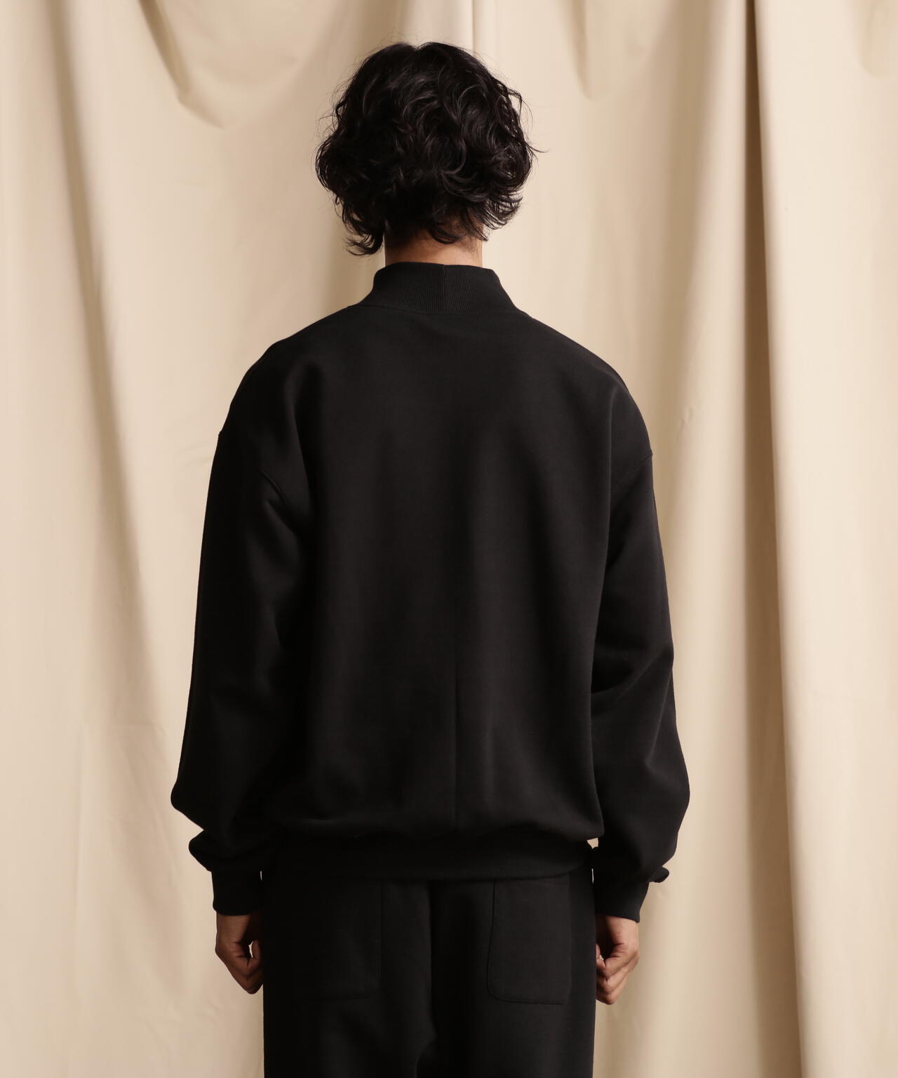 ⭐︎お値下げ中 タグ付き OBSIDIAN モックネック ウェア ブラック⭐︎ ⭐︎お値下げ中 タグ付き OBSIDIAN モックネック ウェア