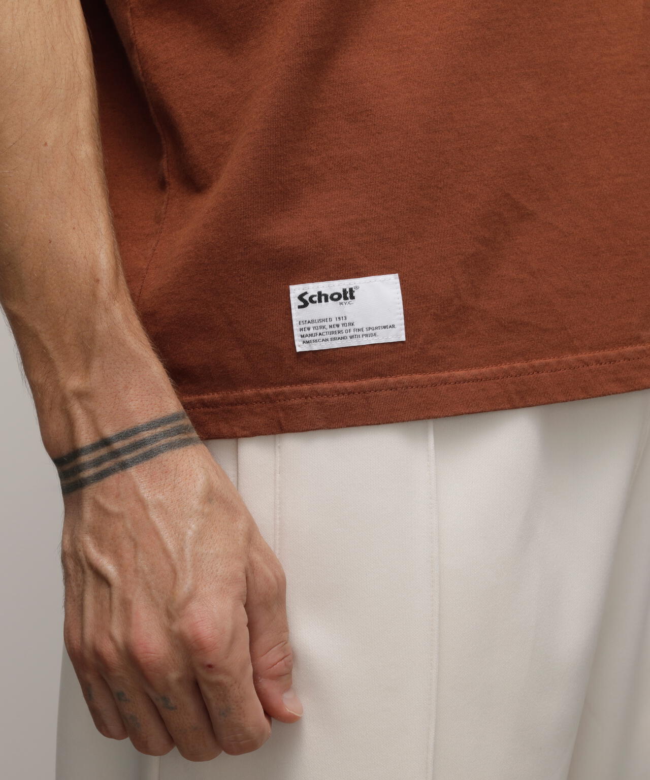 d2779825-ad7d-5f6d-bf29-9126a7a41769_Image