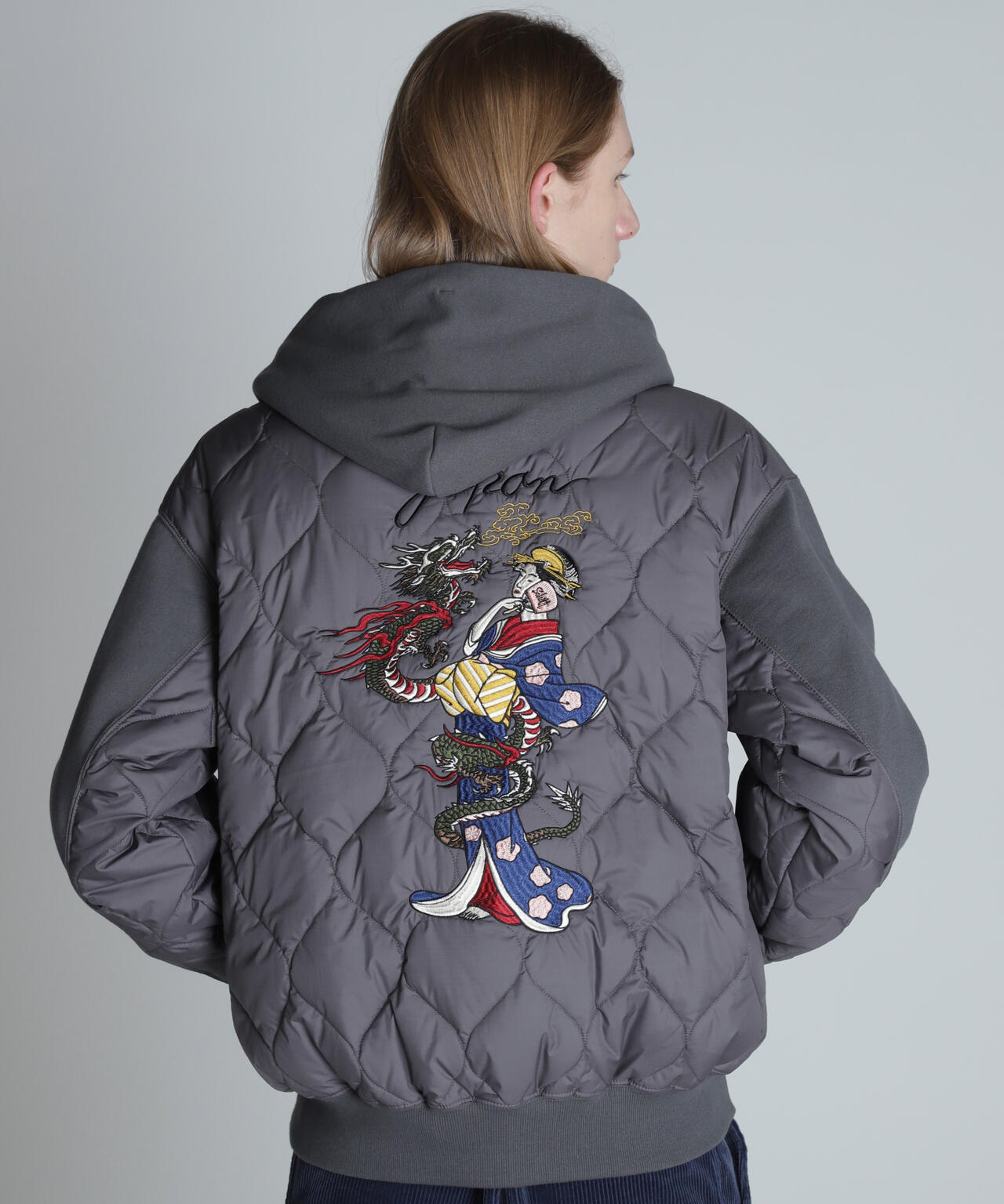 LADY WITH DRAGON QUILTED COMBI. ZIP HOOD/レディ ウィズ ドラゴン