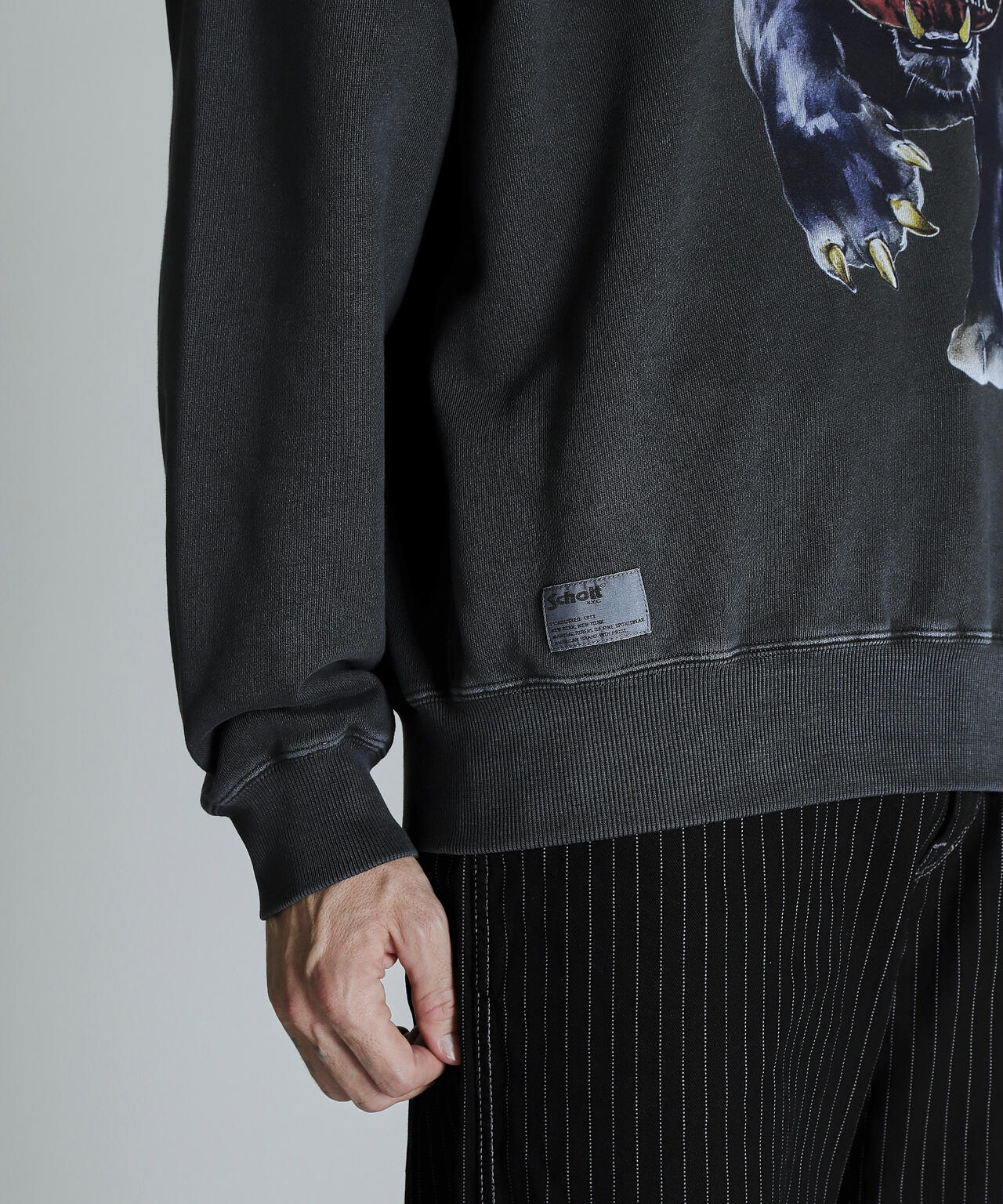 c81773b4-2850-5d76-9e87-6ace59a4e9e0_Image