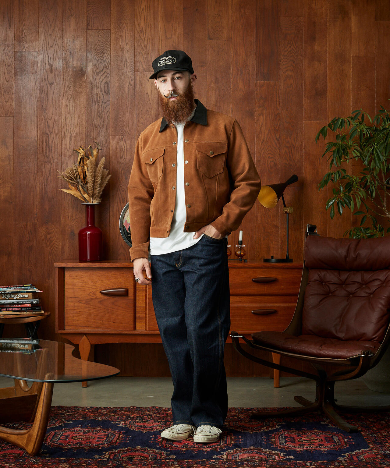 4065afec-7200-56a6-9f17-600f572fe7c9_Image