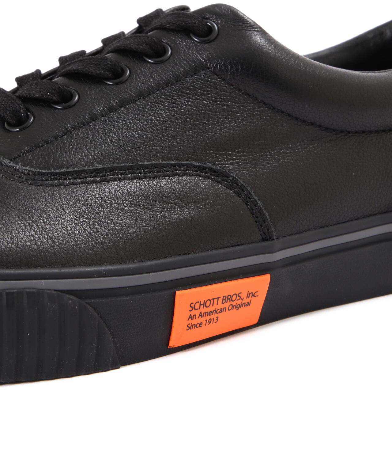 直営店舗限定/SNEAKERS 