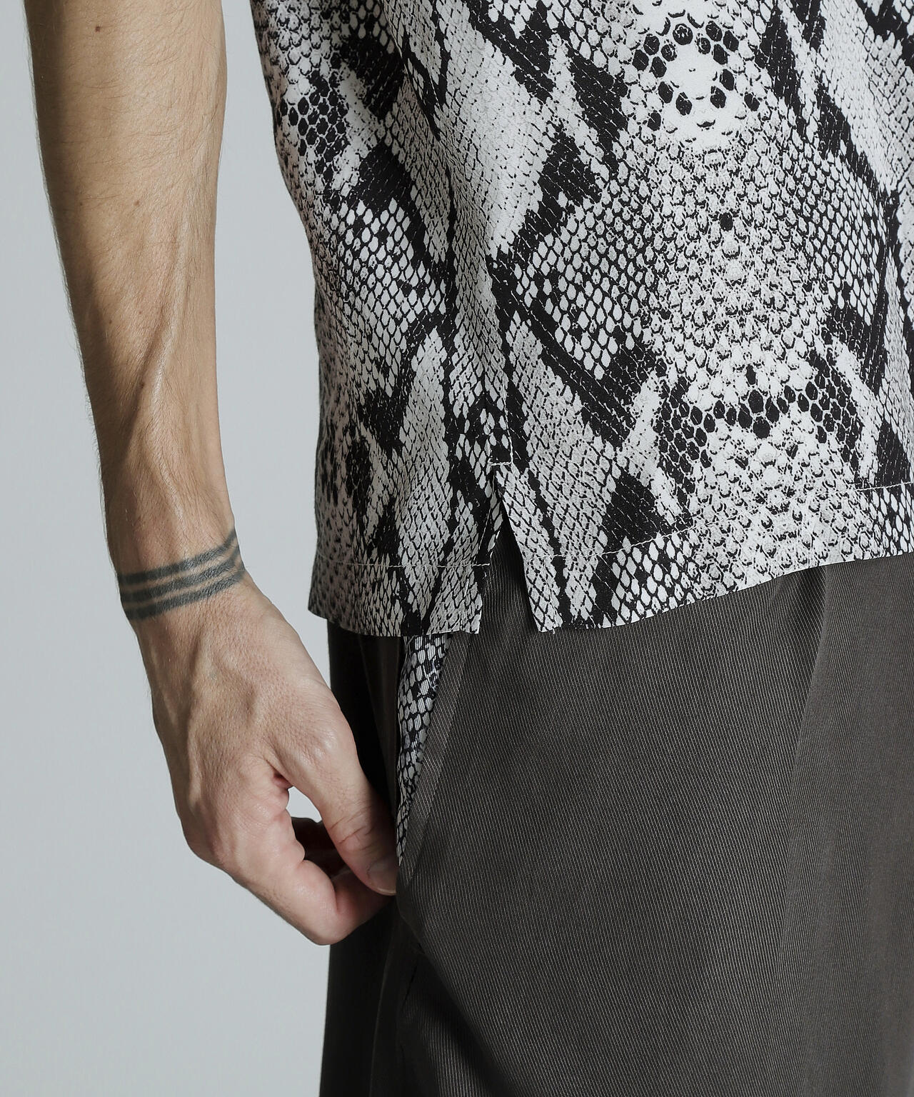 RAYON SHIRT PYTHON/レーヨンシャツ パイソン | Schott（ショット