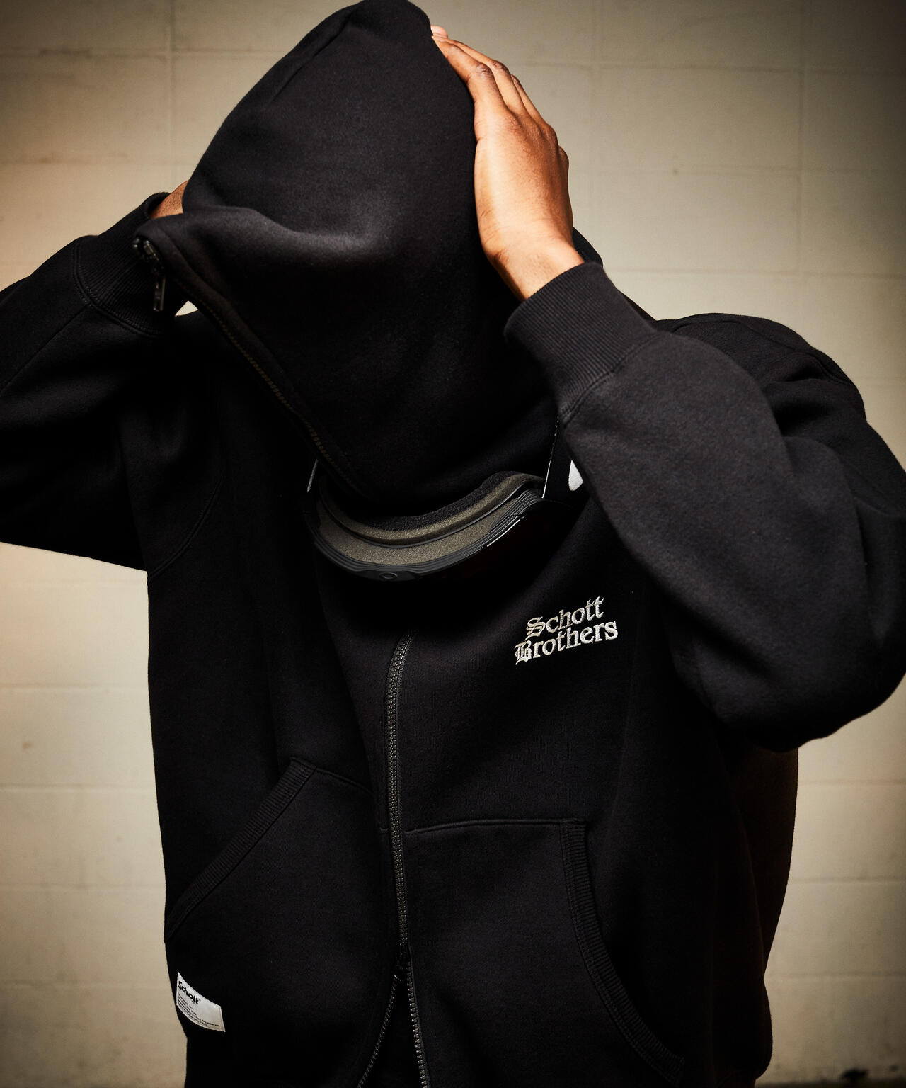 8d32642e-9f8c-5fec-96ea-5d254ddd7dc8_Image