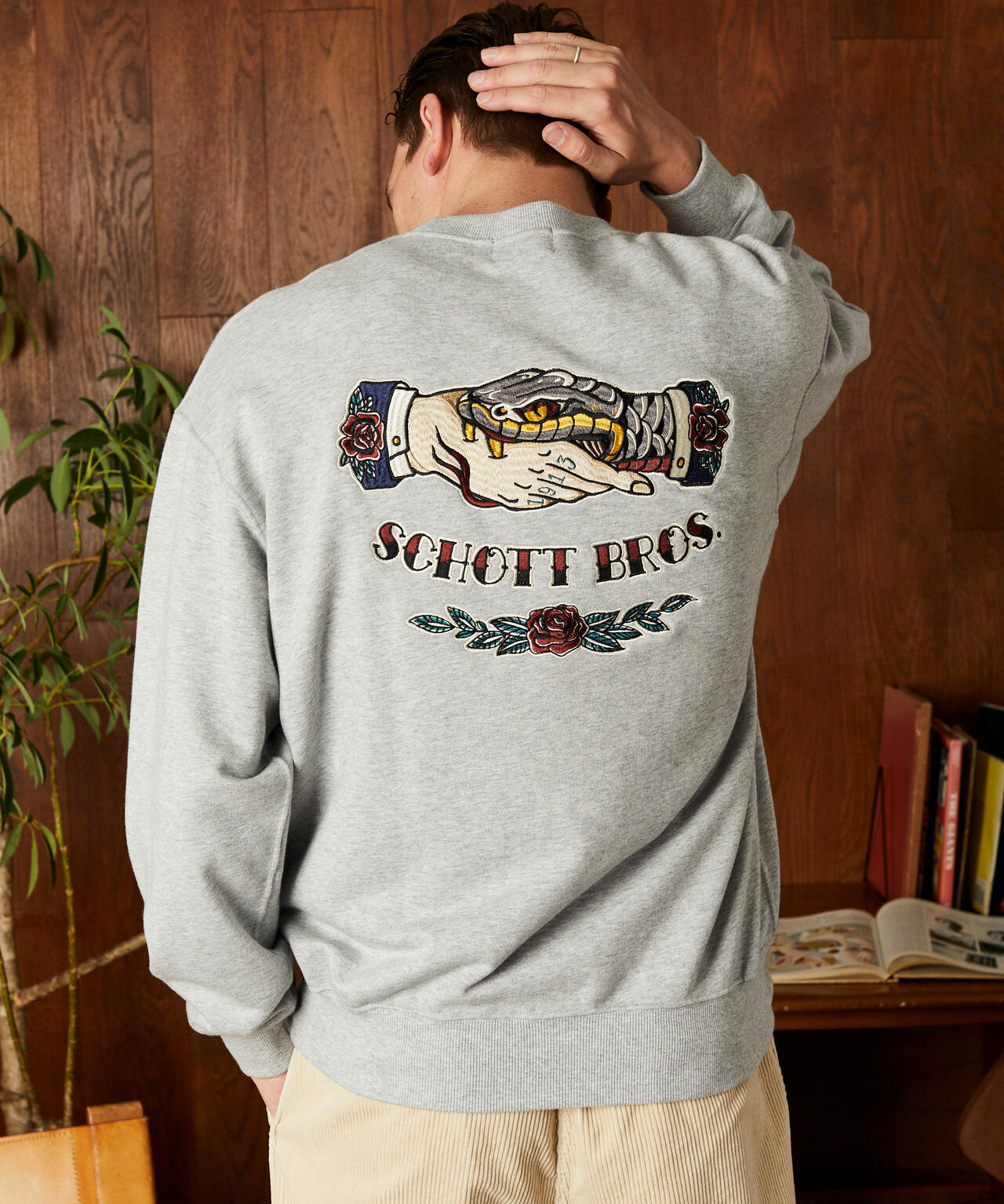 GLADHAND　Schott MEMORIES SWEAT スウェット 楽天市場】Schott *GLADHAND/グラッドハンド/MEMORIES SWEAT