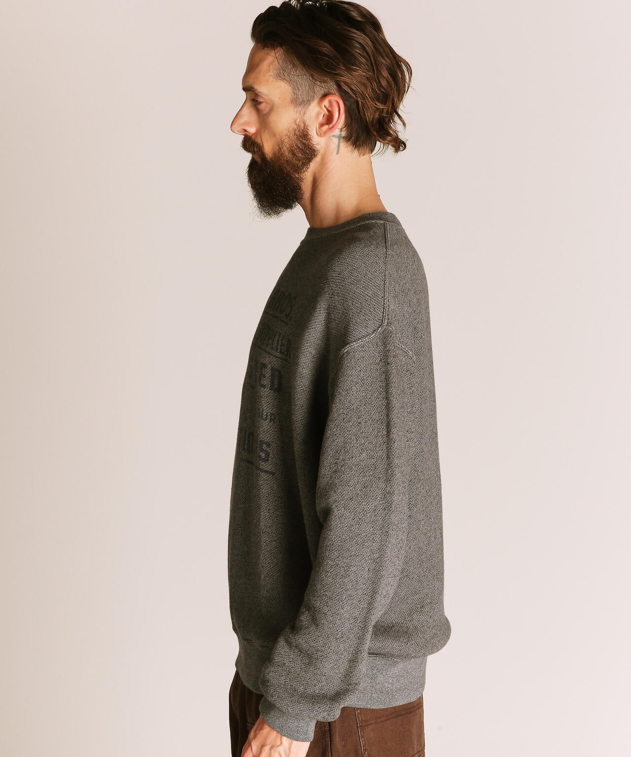 SALT AND PEPPER CREW SWEAT TIMETESTED FOUR GENERATIONS