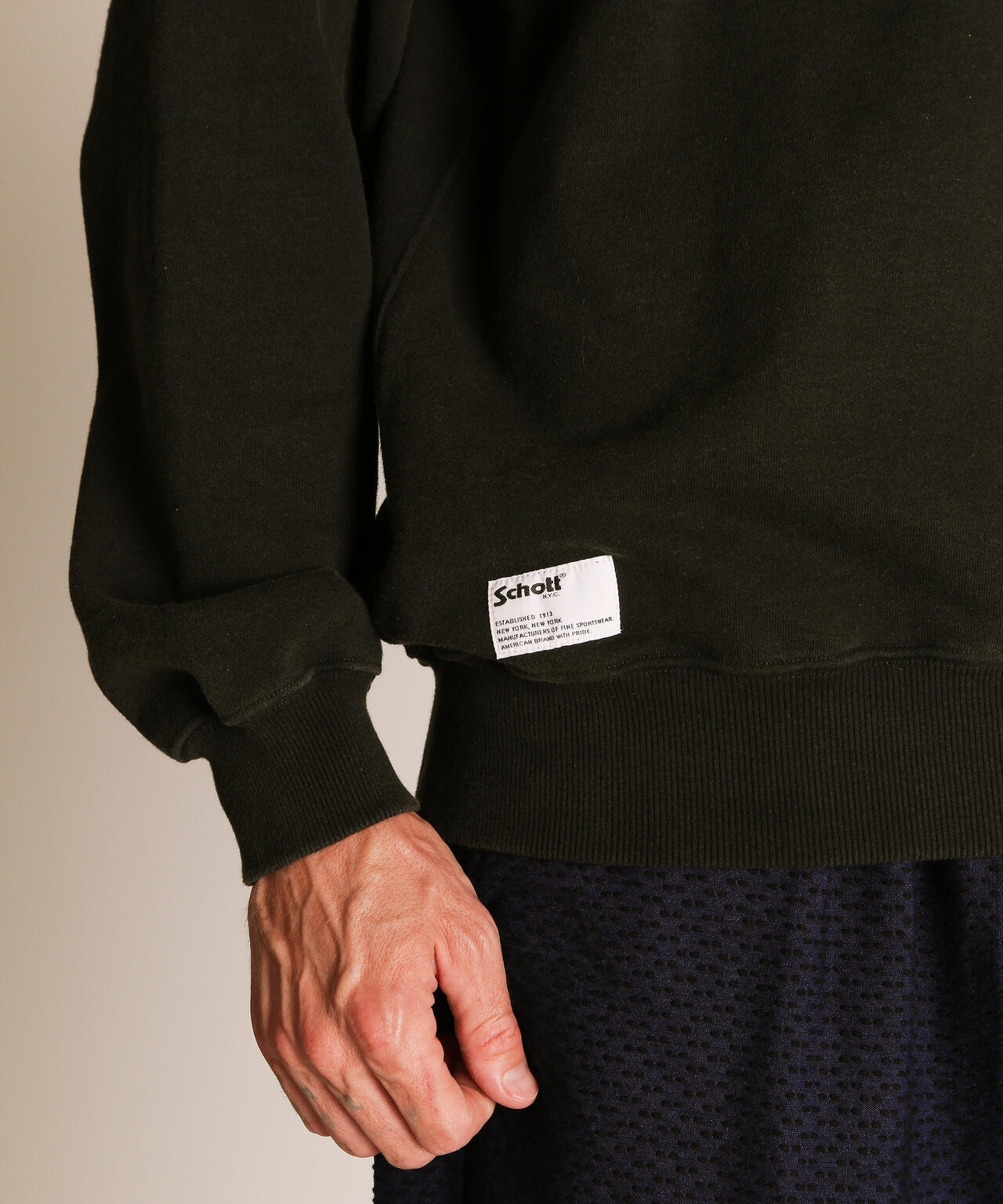 19eb3fee-9880-5672-9813-cdbf85ede2b1_Image