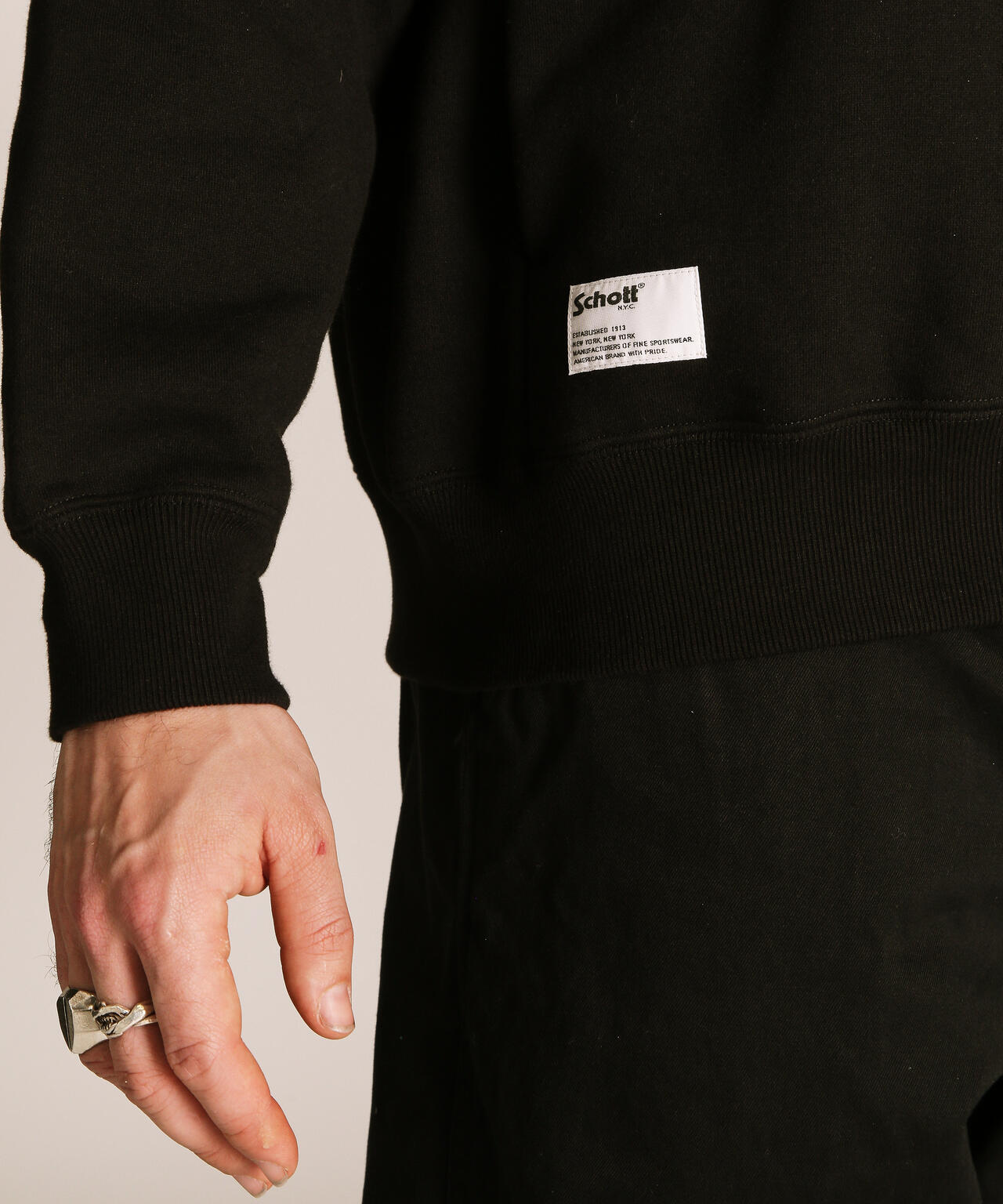 B.S. CREW SWEAT/ブラックシープ クルーネック スウェット | Schott