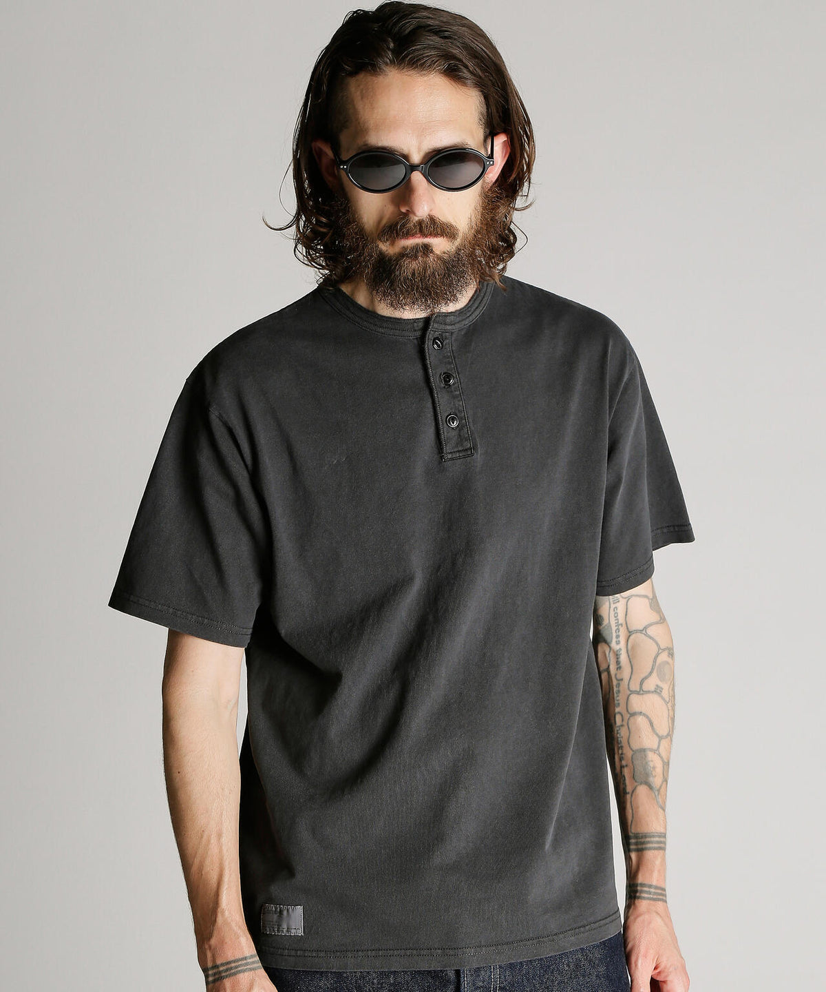 PIGMENT O/D SS HENLEY NECK T-SHIRT/ピグメント オーバーダイ 