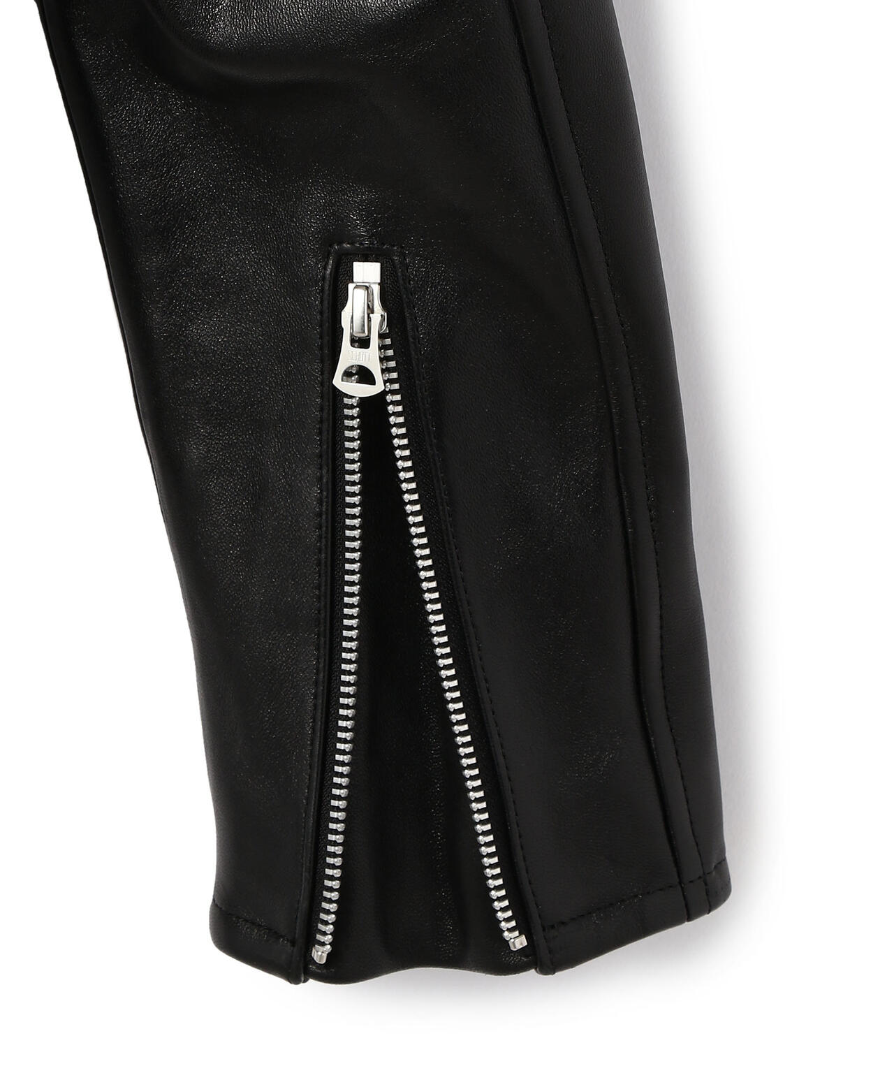 9096aa0b-91bf-510d-a408-fb0cecc885bd_Image