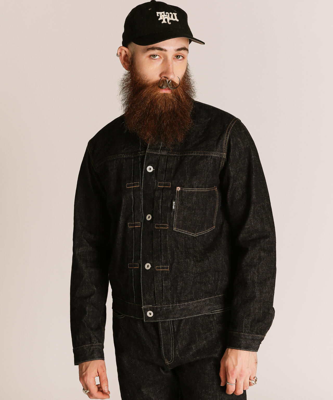 4d200fd5-7977-533d-894d-bb8495f0cb4c_Image