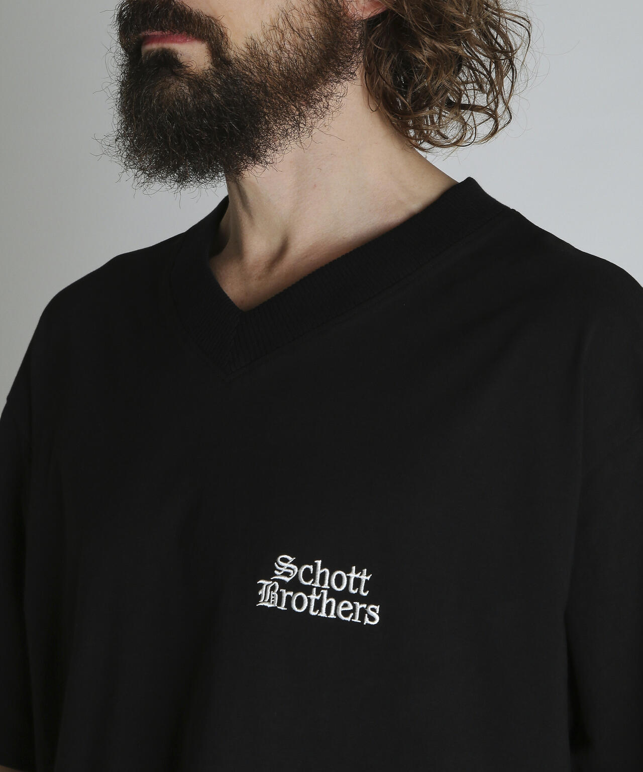 B.S. V NECK T-SHIRT/ブラックシープ Vネック Tシャツ | Schott