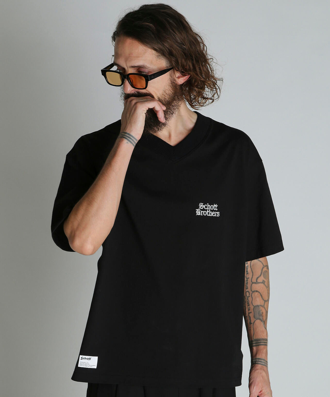 B.S. V NECK T-SHIRT/ブラックシープ Vネック Tシャツ | Schott
