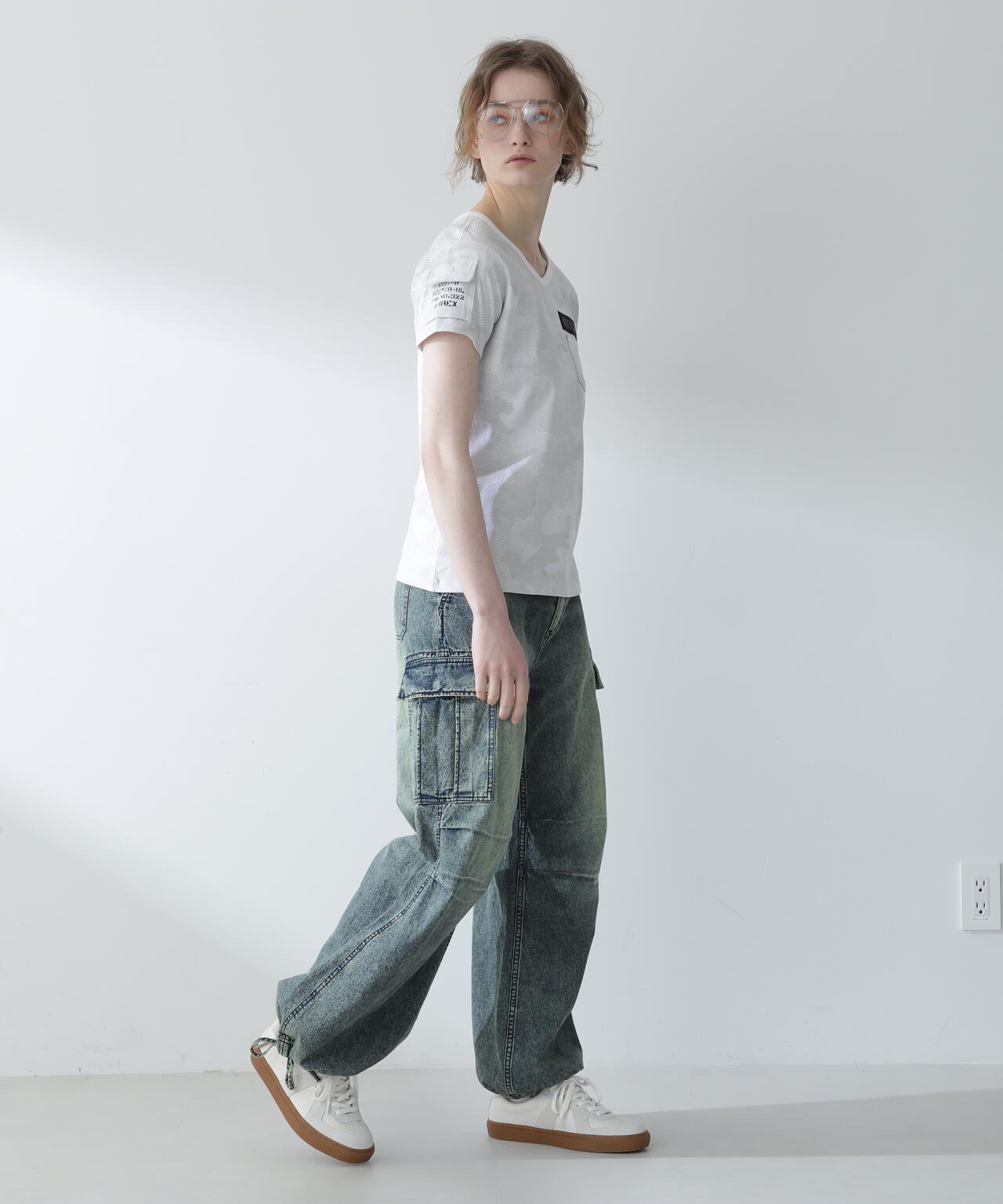 アヴィレックス ファティーグ Vネック Tシャツ FATIGUE V-NECK T-SHIRT 6113471 メンズ M 801 WHIT アヴィレックス AVIREX ファティーグ Vネック Tシャツ&frasl;SS FATIGUE V