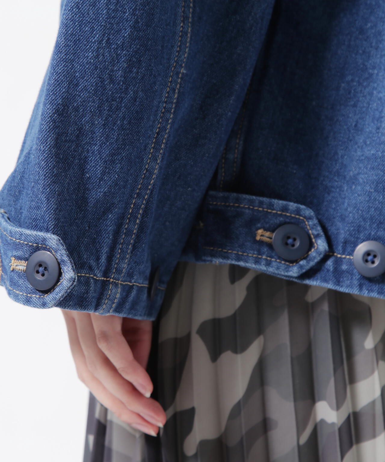 8355b1b3-edb3-5789-b432-f9b05ac9c8b7_Image