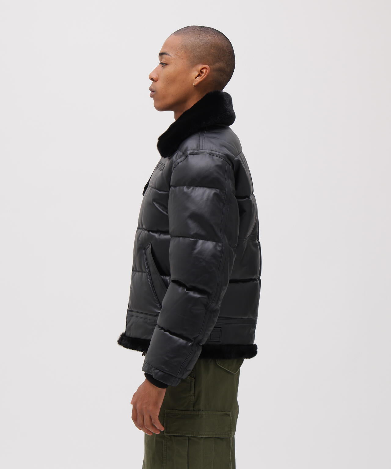 LEATHER DOWN BOMMER JACKET / レザー ダウン ボマー ジャケット