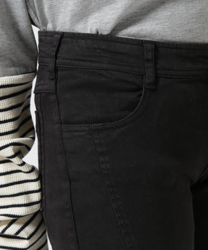 c5752e4b-b9f4-59e5-9deb-d17440cdc024_Image