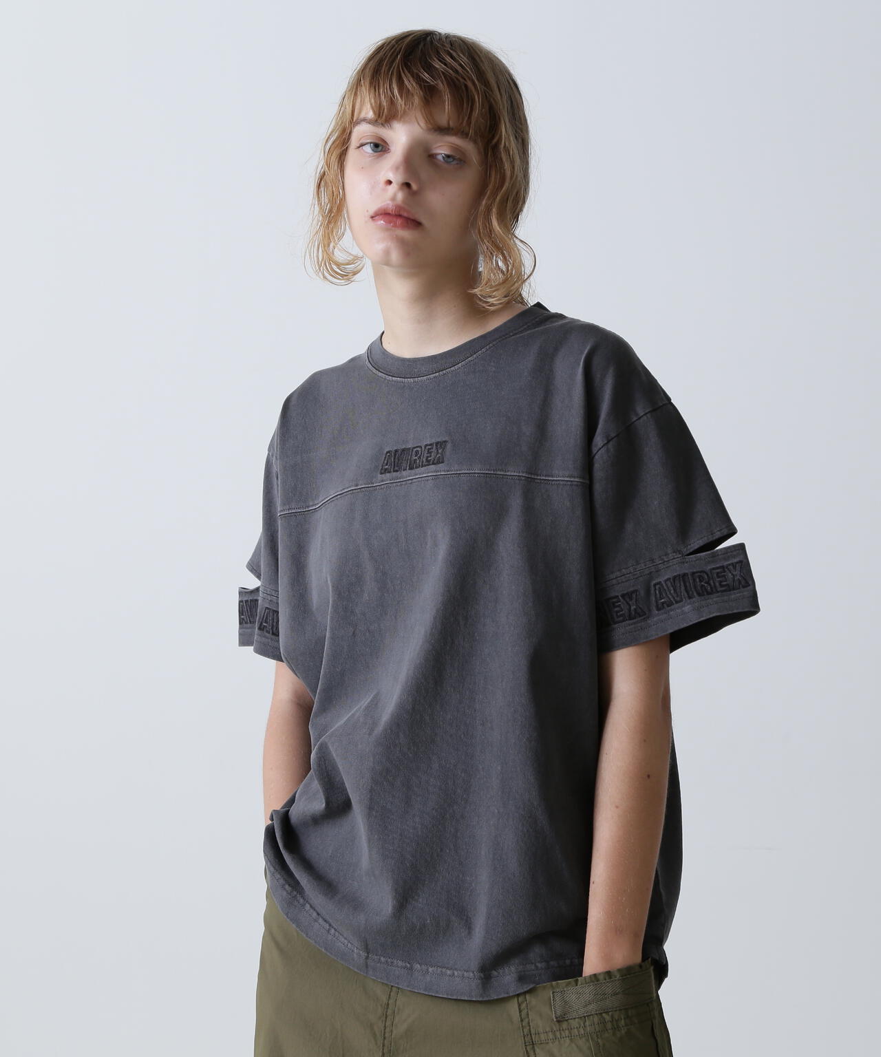 FADE WASH CUFFS OPEN EMBROIDERY T-SHIRT/フェイドウォッシュ カフス