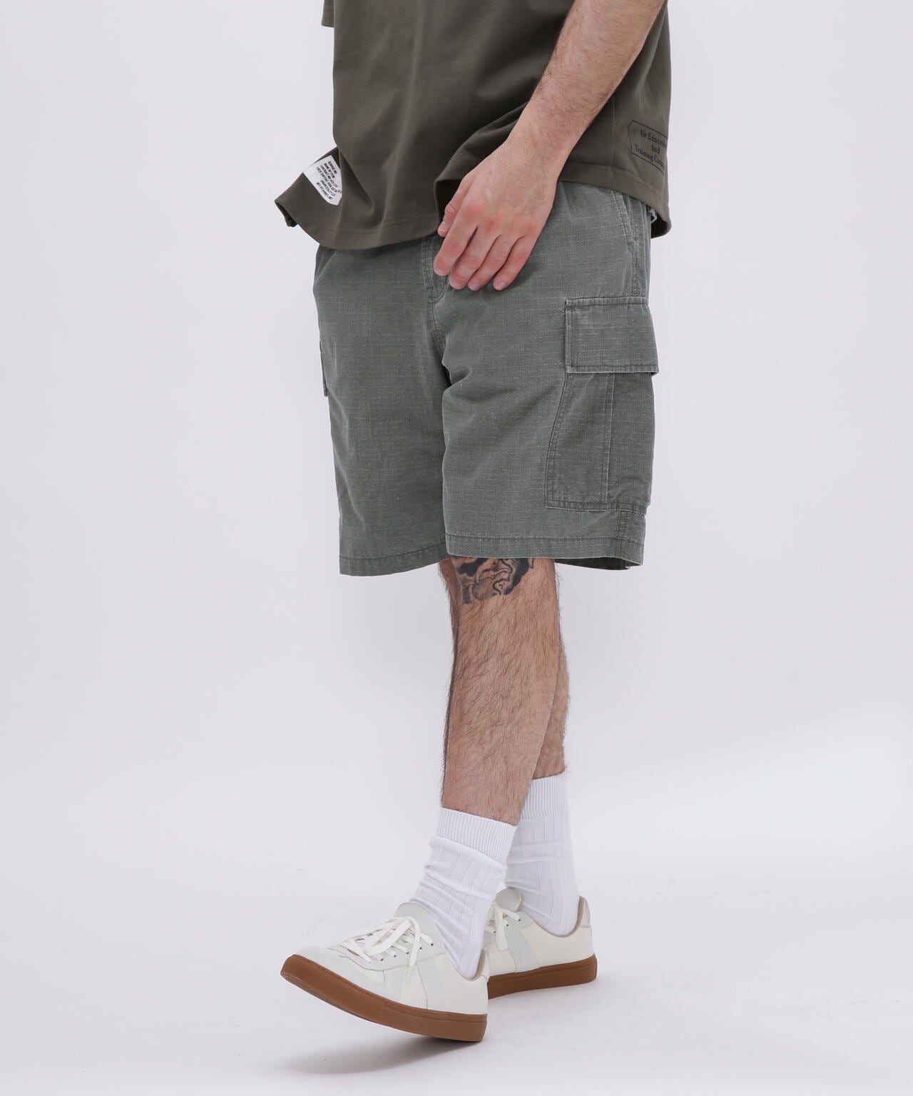 PIGMENT 2TUCK CARGO SHORT PANTS / ピグメント 2タック カーゴ