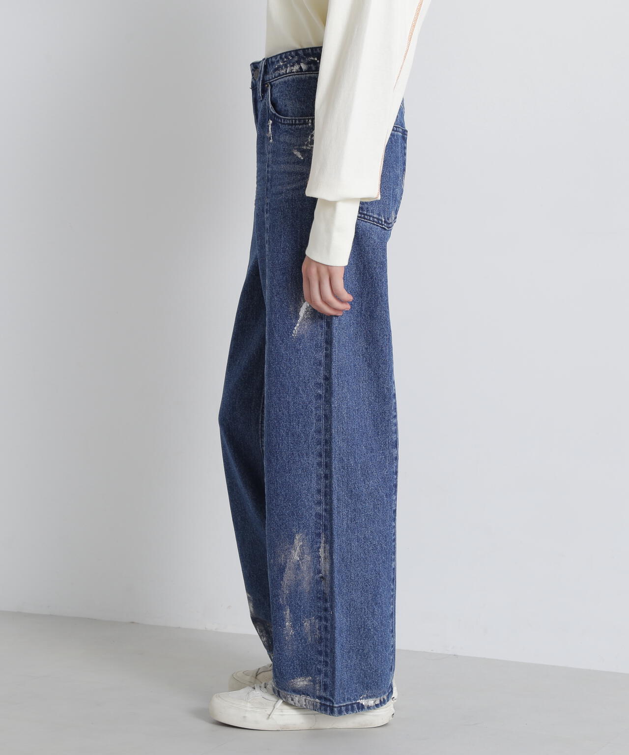 2fb24f69-95e1-599f-9e47-639f132ef996_Image