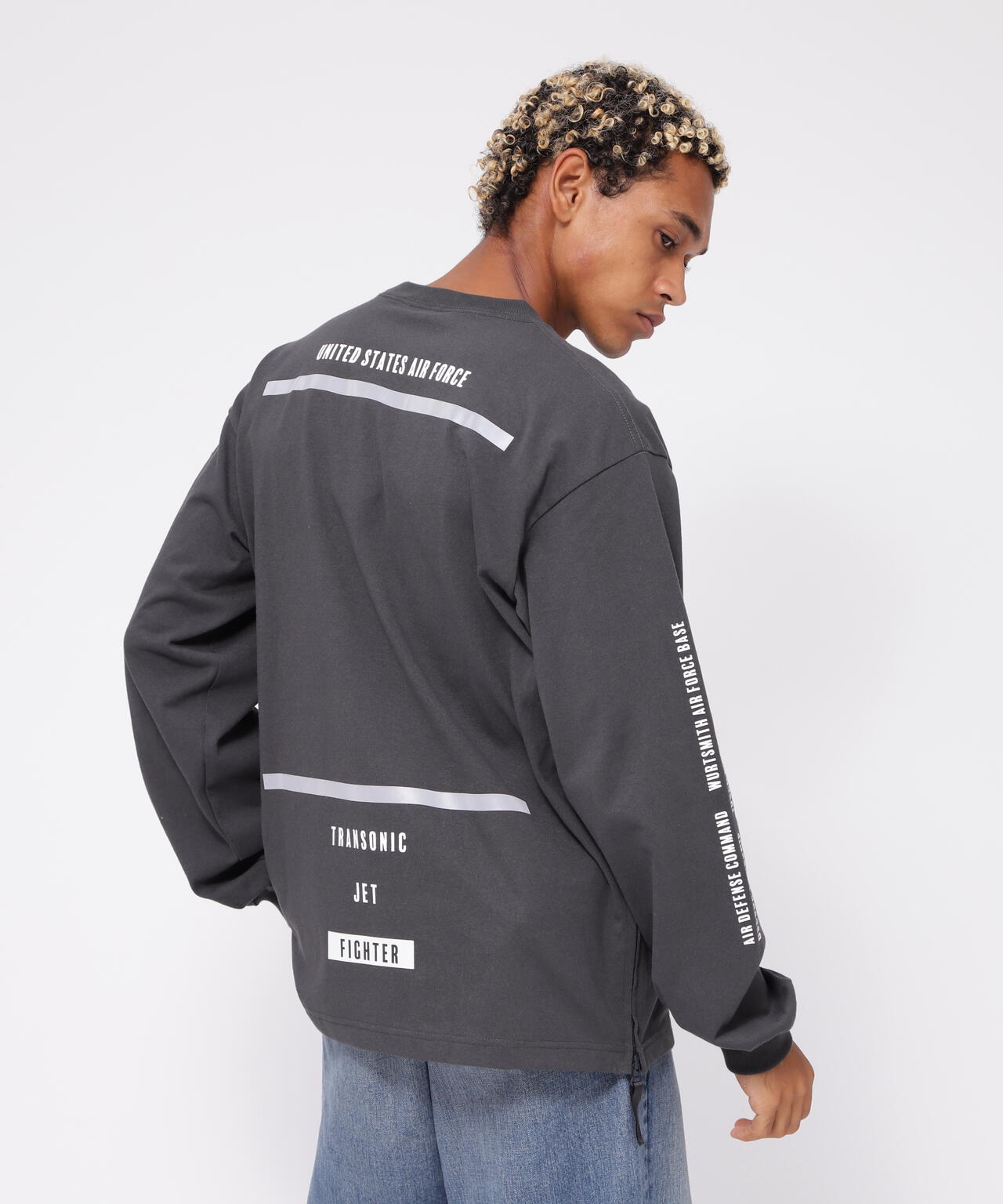 SIDE ZIP STENCIL T-SHIRT 