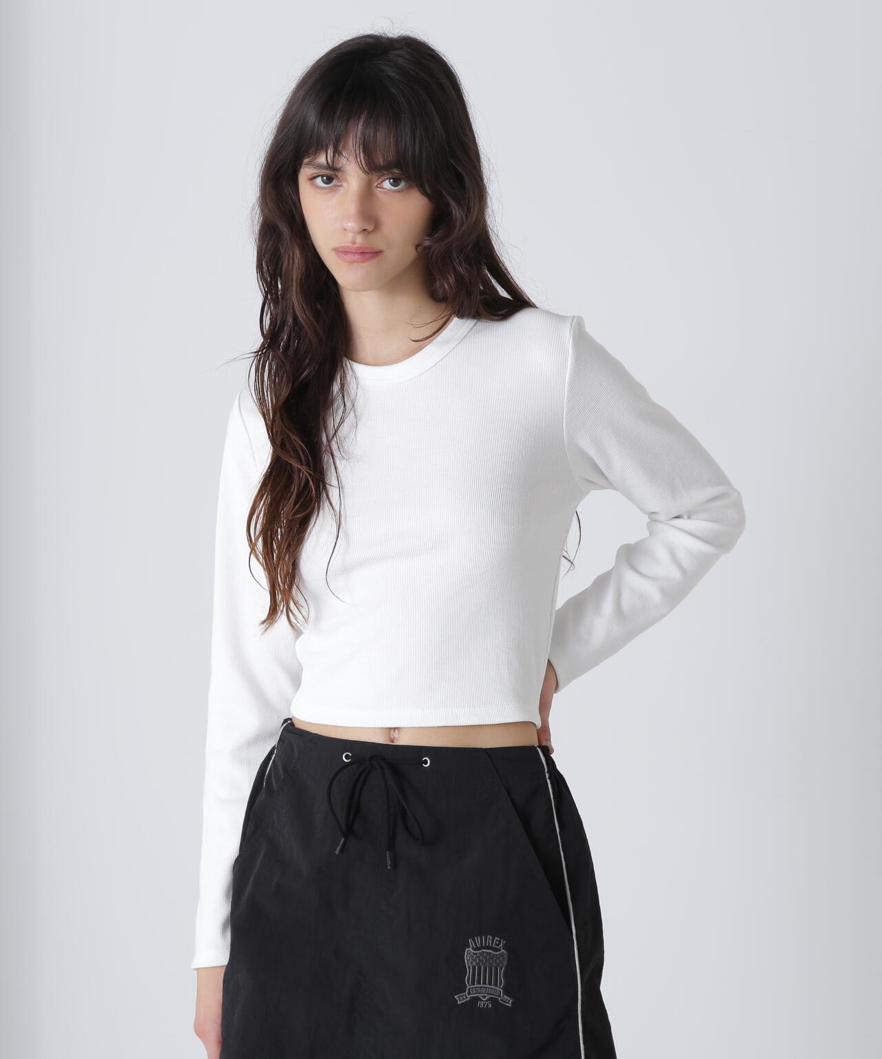 直営店限定》L/S EMBROIDERY SHORT T-SHIRT/刺繍ショートロング