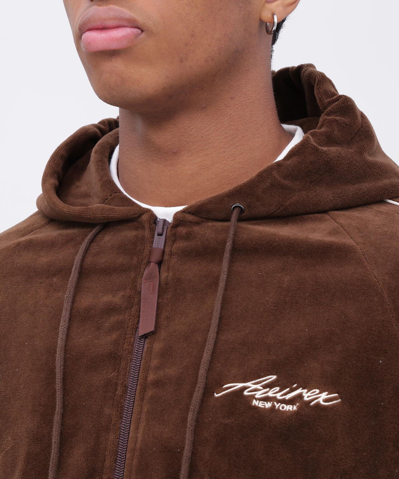 10fee116-70f9-55cb-855a-6f909701355e_Image