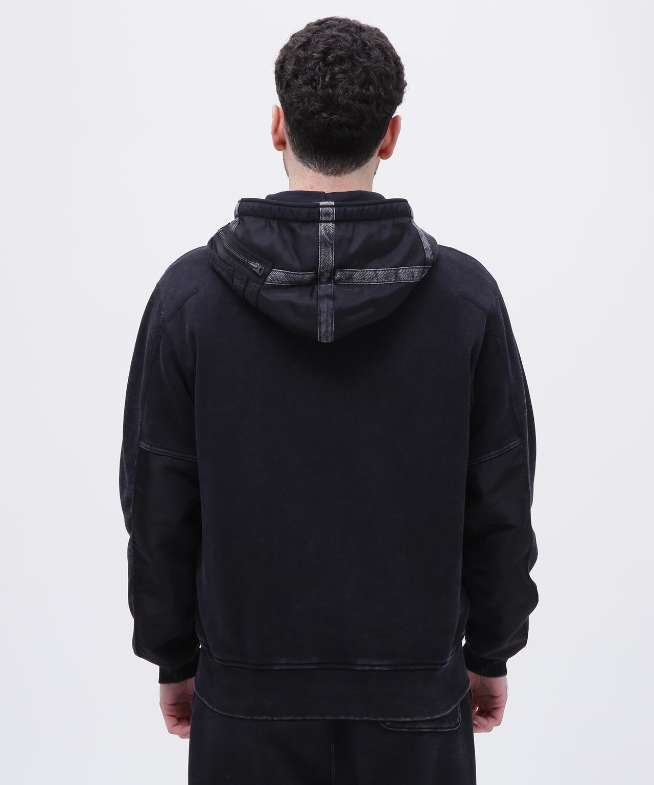 855fb8ac-a800-583f-b65f-c34d1e0605bb_Image