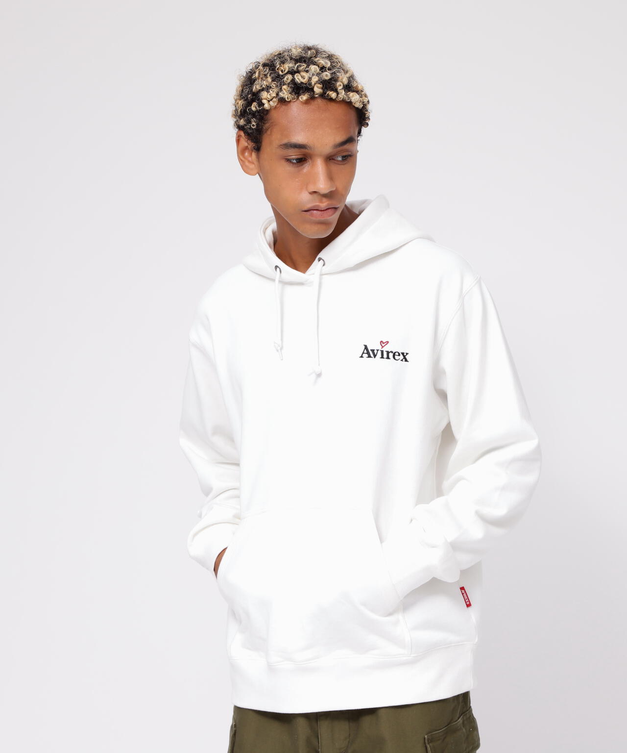 AVIREXフライトジャンパー【ロゴ入り】 WEB&DEPOT限定》EMB LOGO & WISHES PULLOVER HOODIE | AVIREX