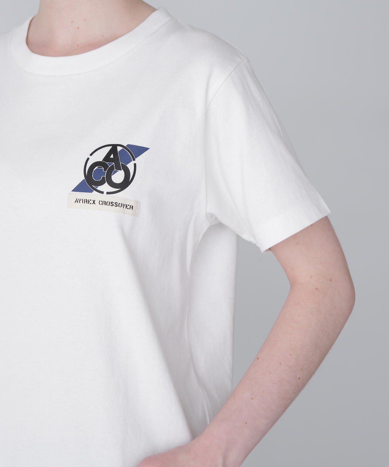CROSSOVER》PATCH T-SHIRT / クロスオーバー パッチ Tシャツ | AVIREX