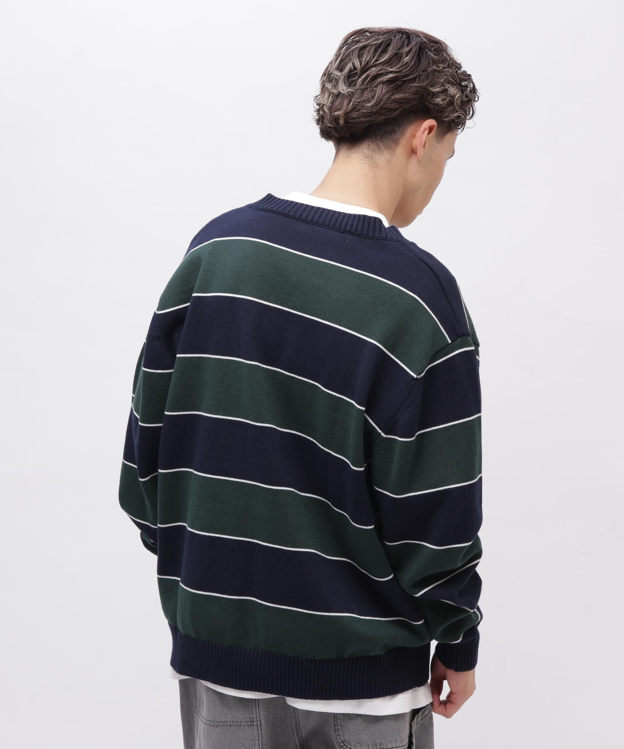 V-NECK BORDER KNIT / Vネック ボーダー ニット / AVIREX