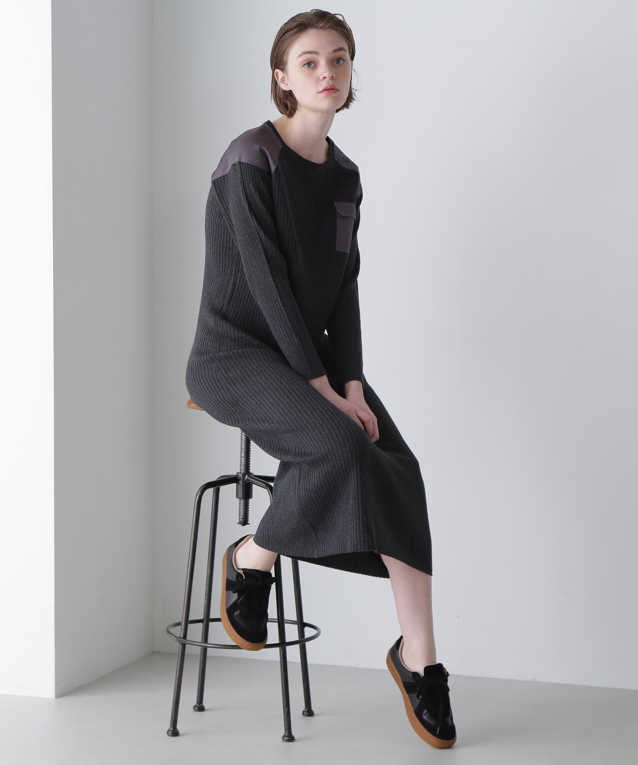 ポワ　リブニットワンピース MILITARY RIB KINT ONEPIECE/ミリタリーリブニットワンピース | AVIREX