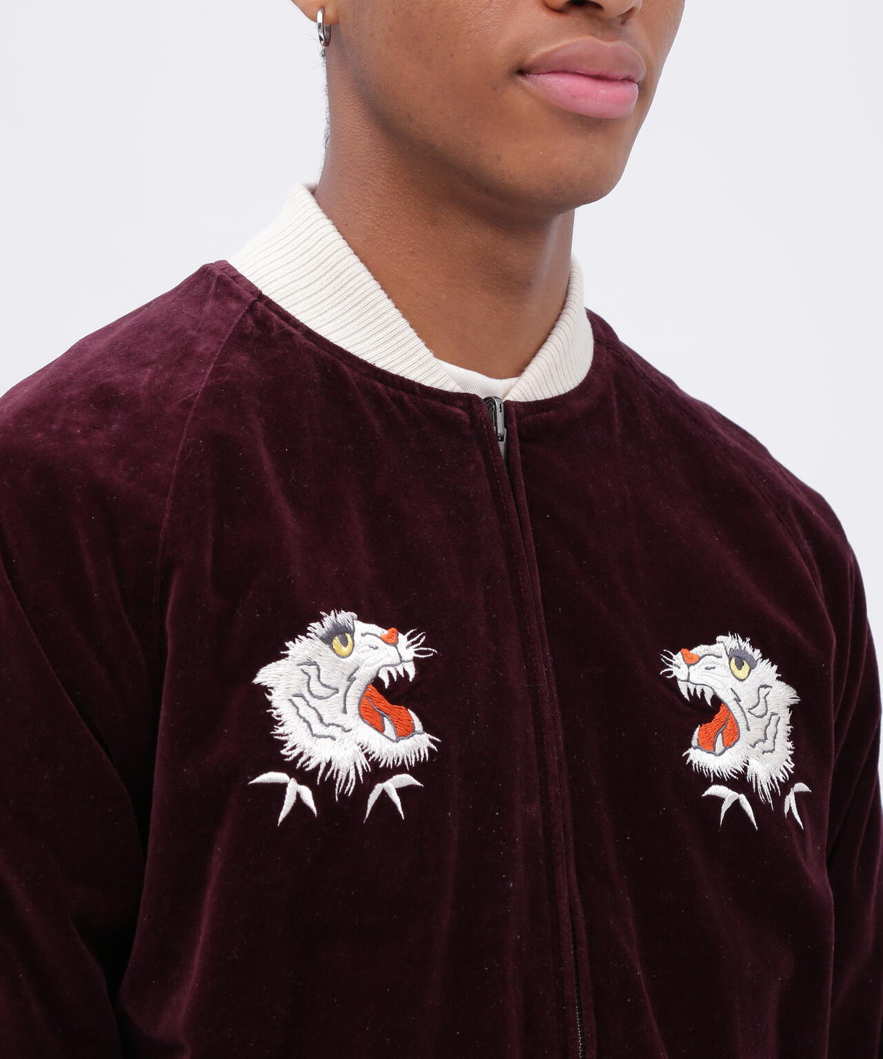 b269ad44-32b3-5436-b08b-f38d03303247_Image