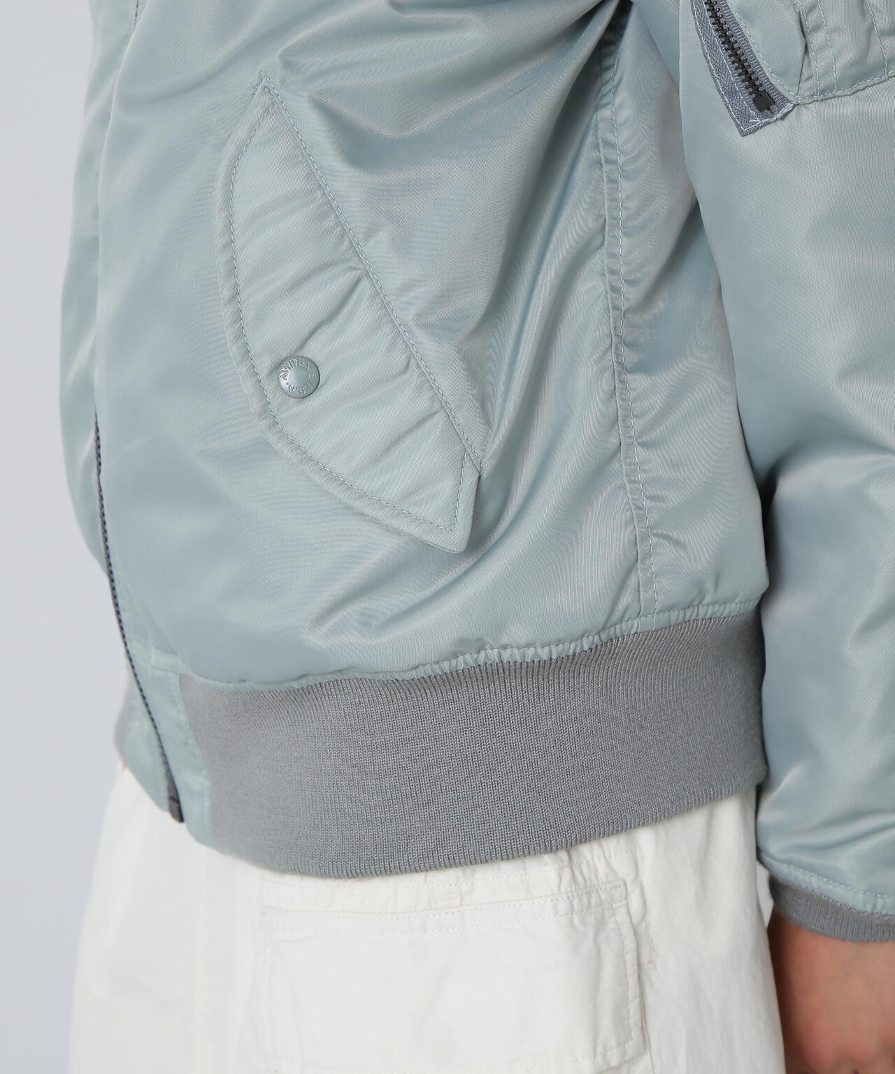 b0426b16-84fa-5b8d-b64e-a251bc6304fc_Image