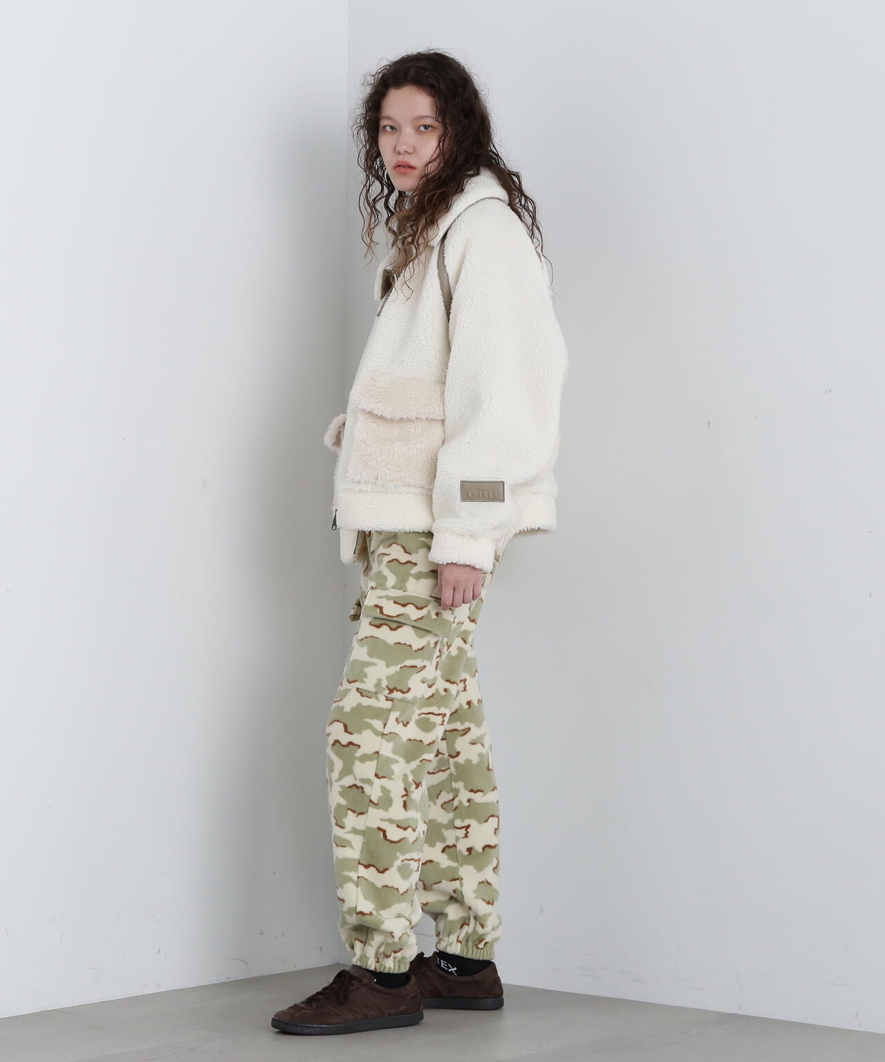 2100fe10-b2c5-516d-9412-6c850e3340e9_Image