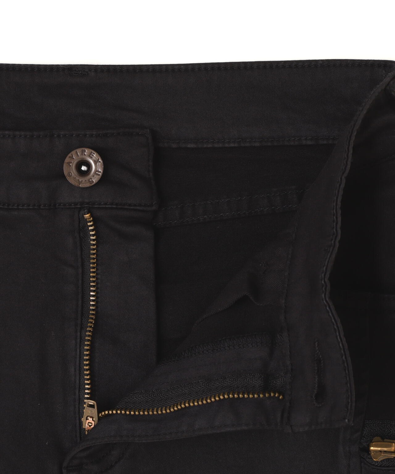 47876077-abb2-538c-9a96-6943813d58f3_Image