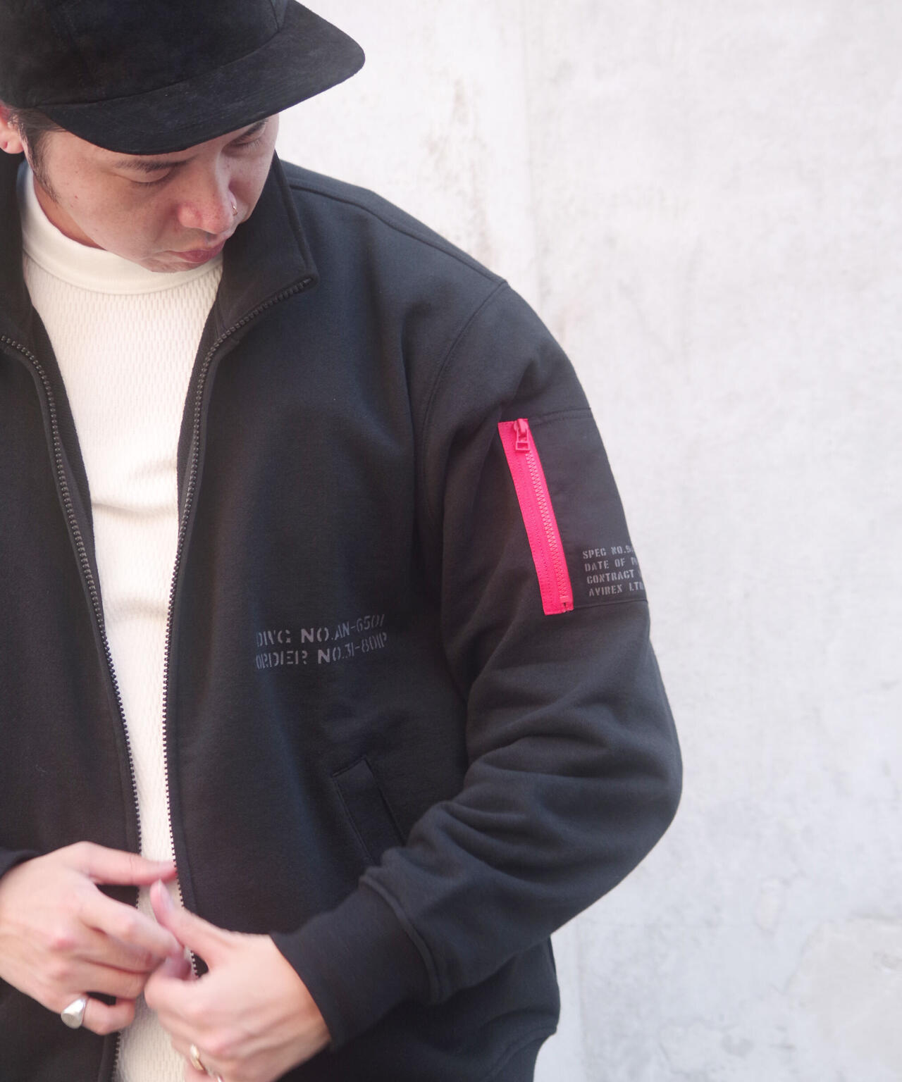 WEB&DEPOT限定》REMODEL DESIGN STAND ZIP SWEAT/リモデル ジップ