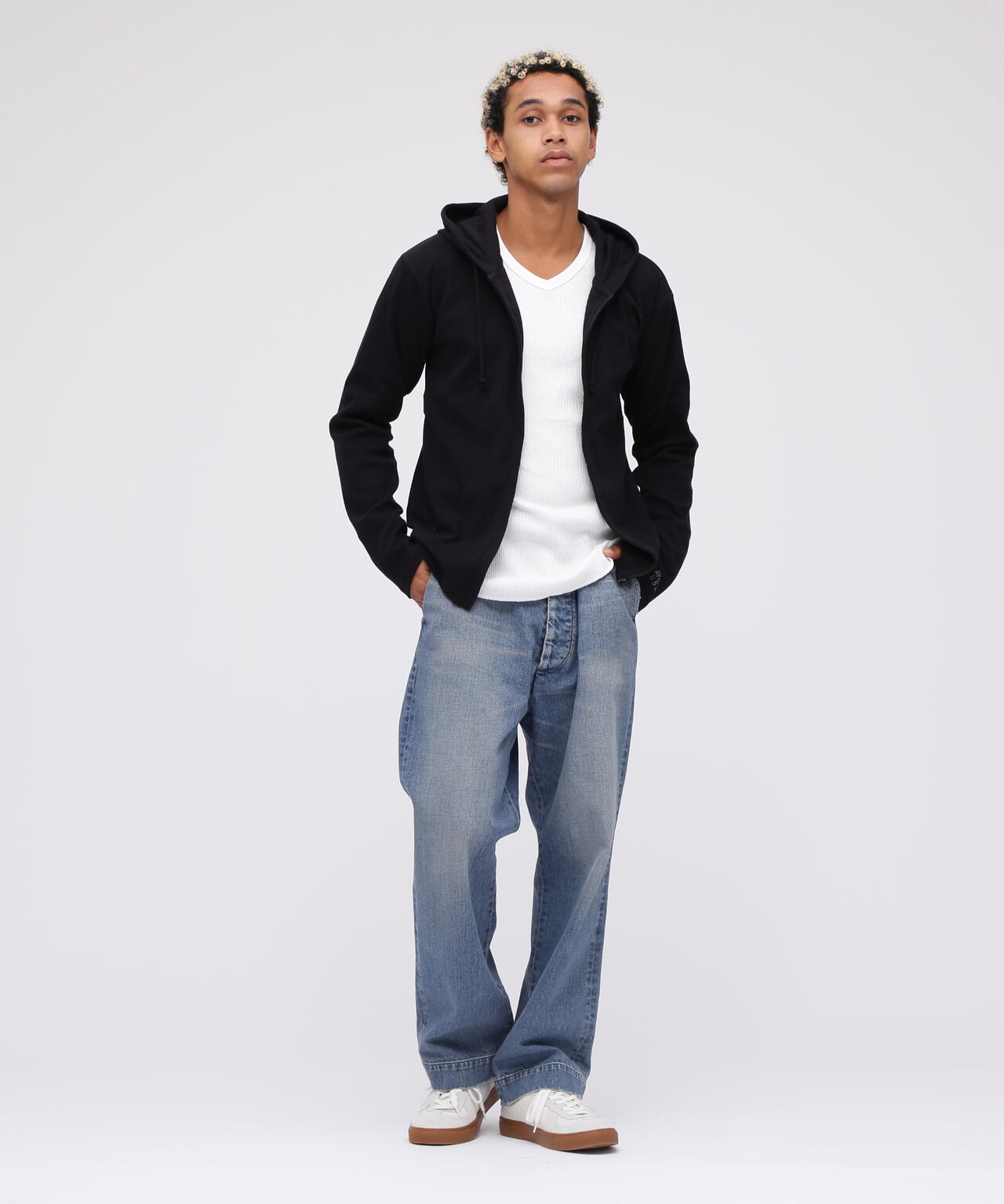 27366f14-bb87-5c2d-8f9c-2c5fec73b956_Image