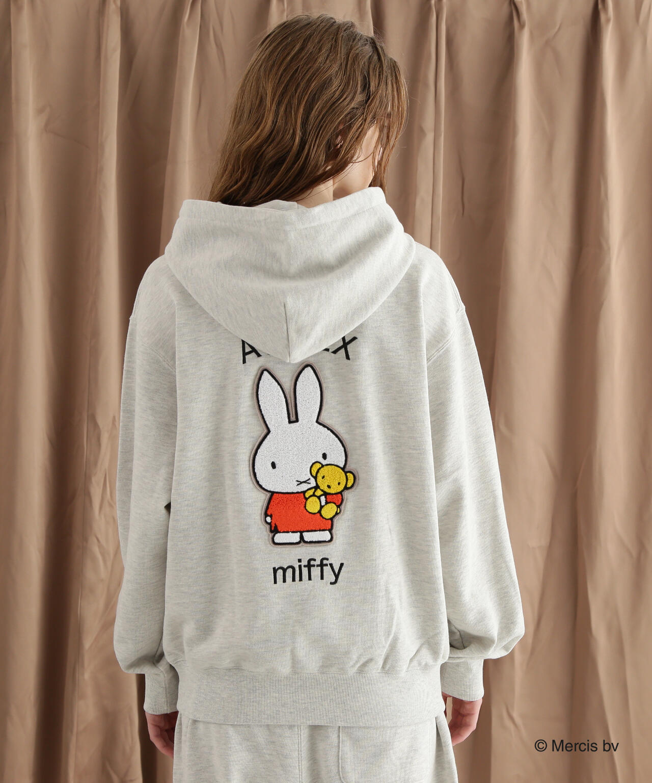 AVIREX×miffy》WEB限定 SWEAT PULLOVER PARKA/アヴィレックス