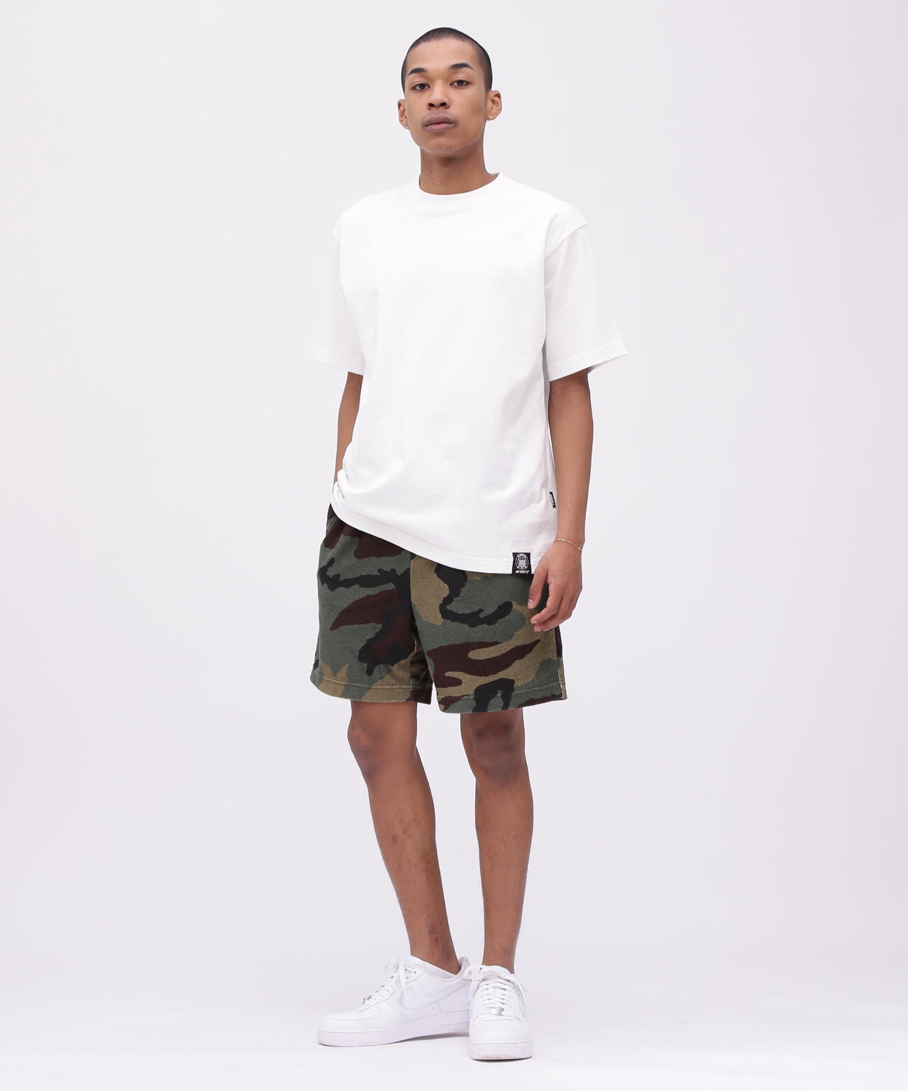 直営店限定》VARSITY CAMO LOGO T-SHIRT / バーシティ カモ ロゴ 半袖T