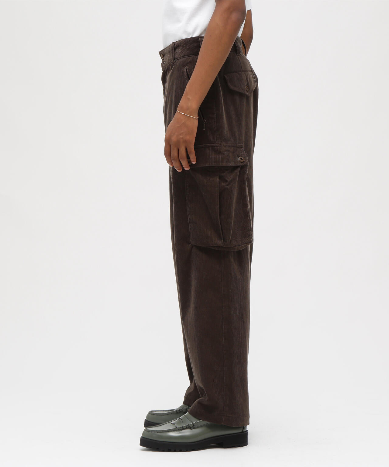 TFQP by HANDROOM》M-47 CORDUROY CARGO TROUSERS | AVIREX
