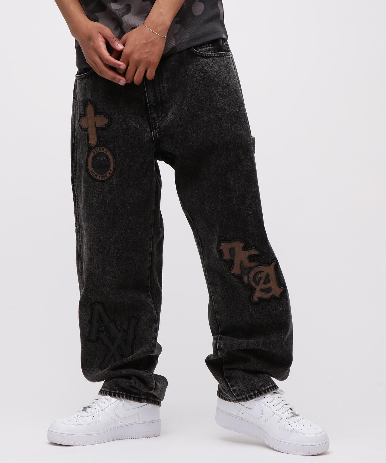 LEATHER PATCH DENIM PANTS | AVIREX（アヴィレックス
