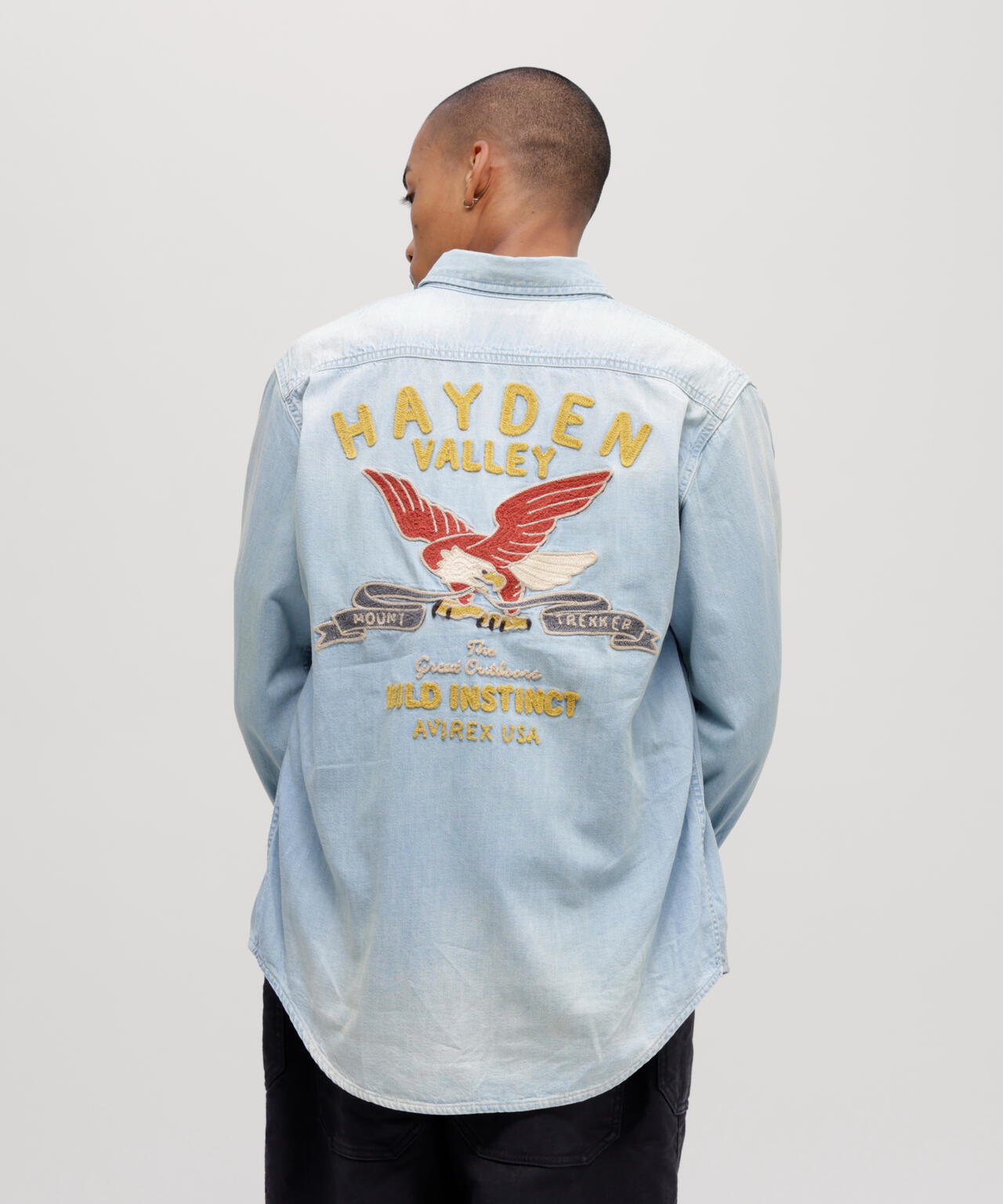 EMB DENIM SHIRT ”HAYDEN VALLEY” | AVIREX（アヴィレックス