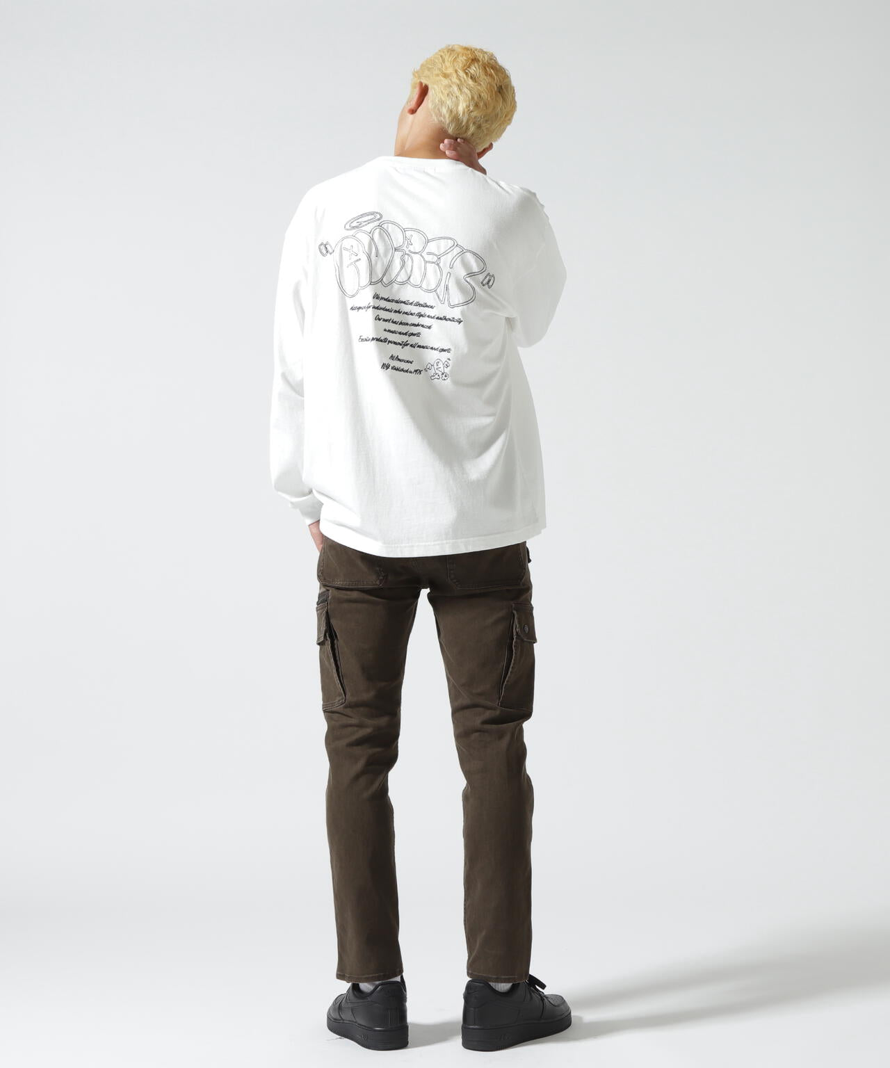 《直営店限定》GRAFFITI EMBROIDERY L/S T-SHIRT