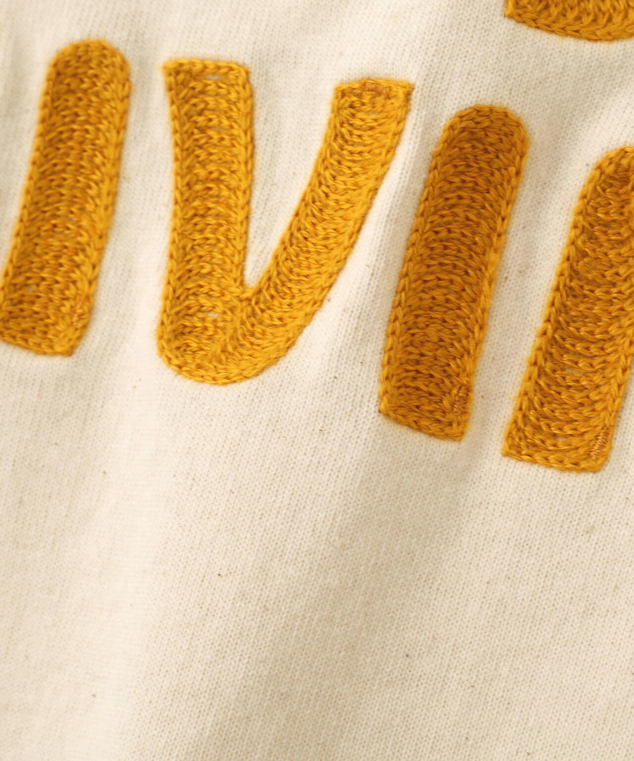 《AVIREX × PEANUTS》LONGSLEEVE T-SHIRT