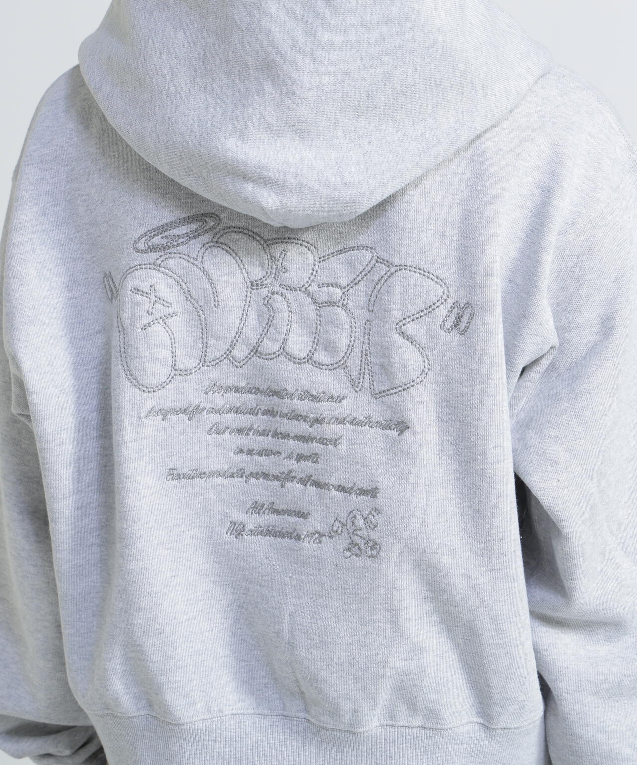 《WOMAN/直営店限定》GRAFFITI EMBROIDERY PARKA/グラフィティ刺繍パーカー