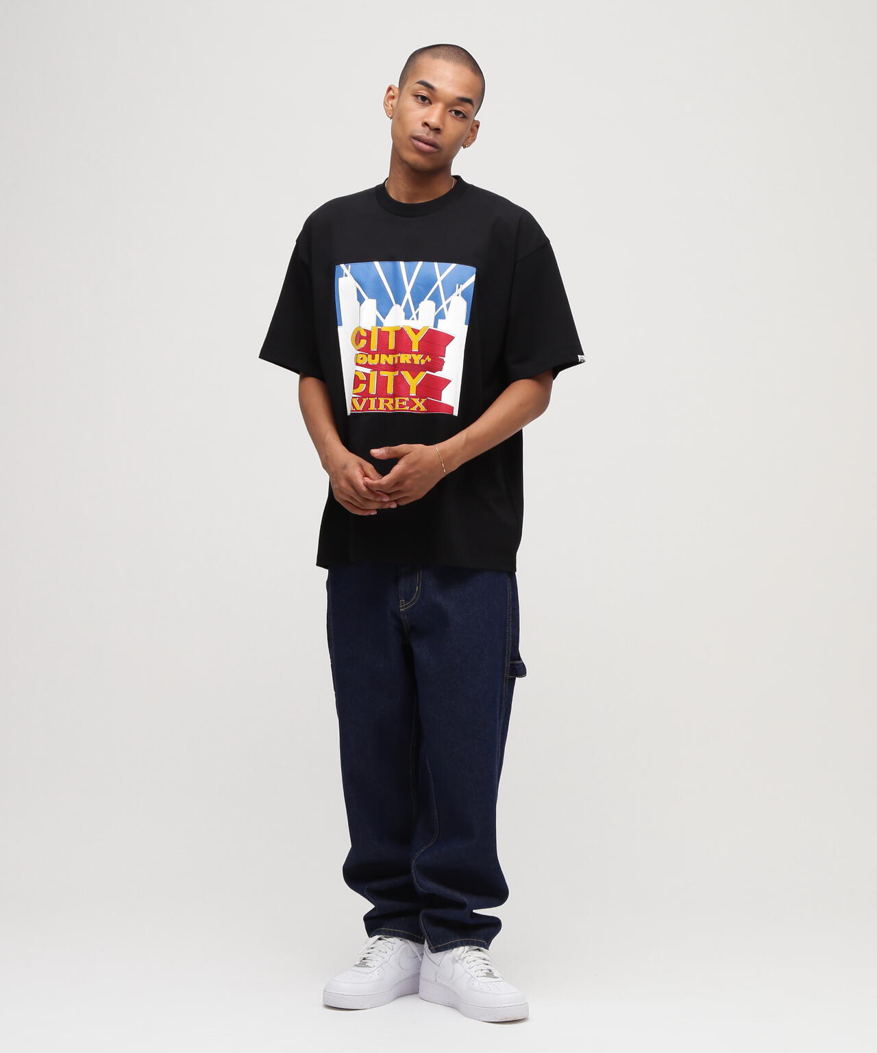 《AVIREX × CITY COUNTRY CITY》SIGNATURE T-SHIRT