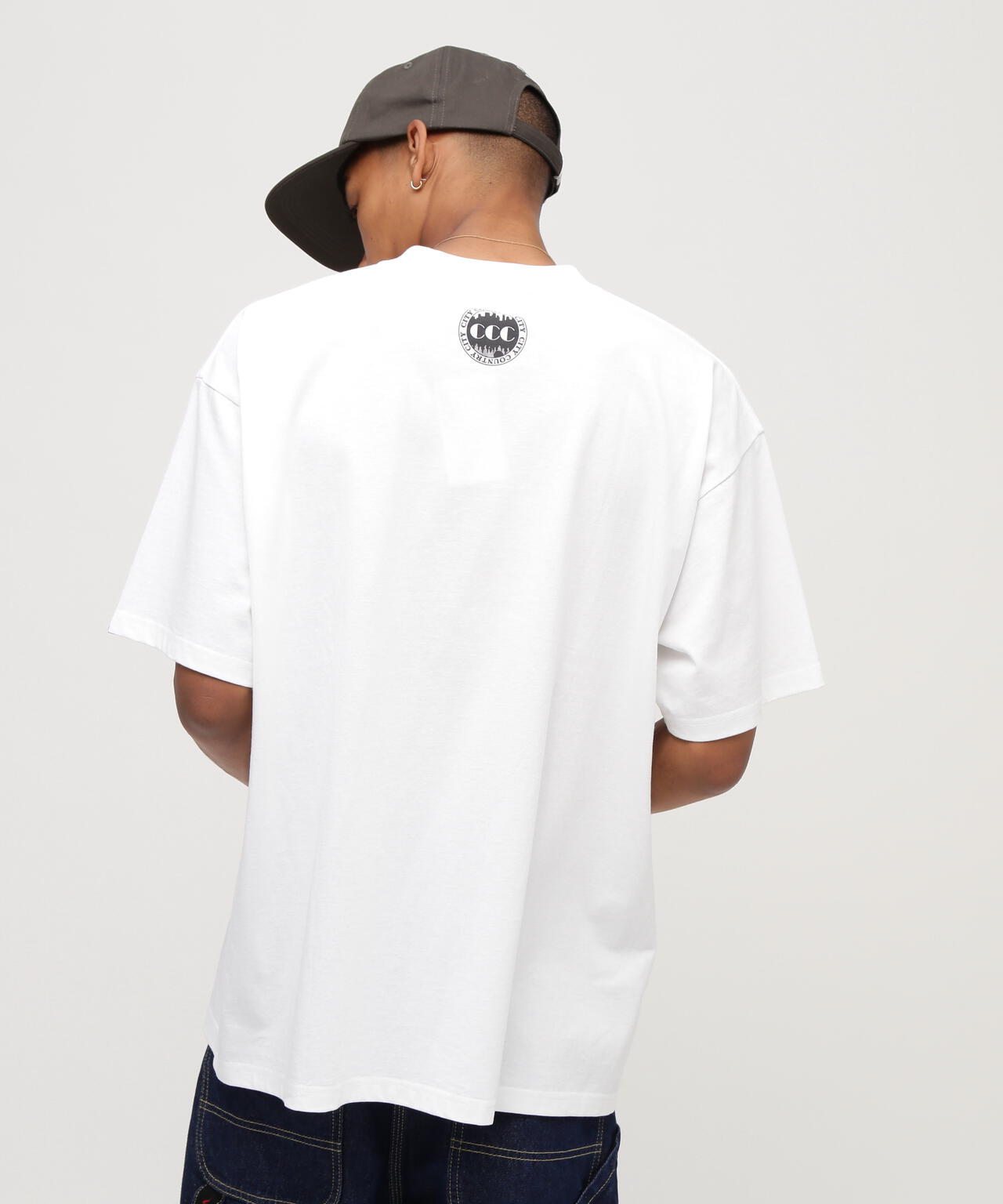 《AVIREX × CITY COUNTRY CITY》SIGNATURE T-SHIRT