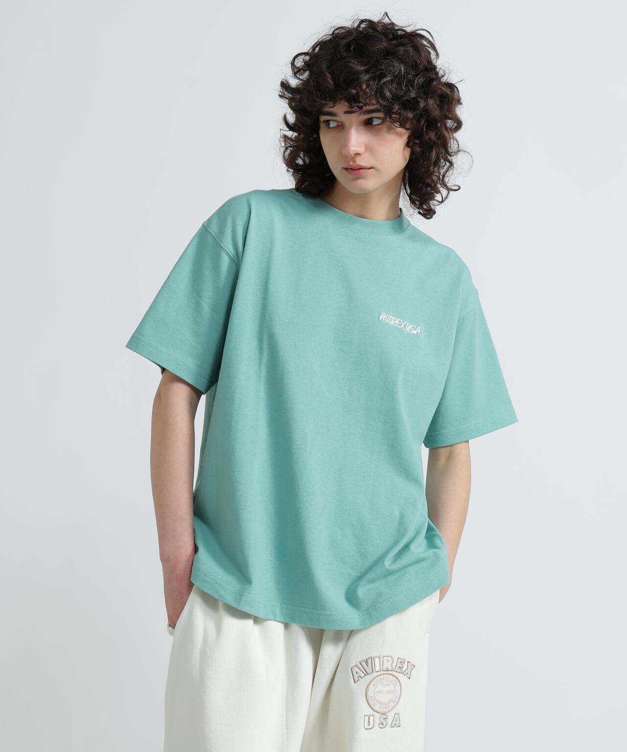 AVIREX Tシャツ　7.62mm弾跡 WOMAN/直営店限定》GRAFFITI EMBROIDERY T-SHIRT | AVIREX