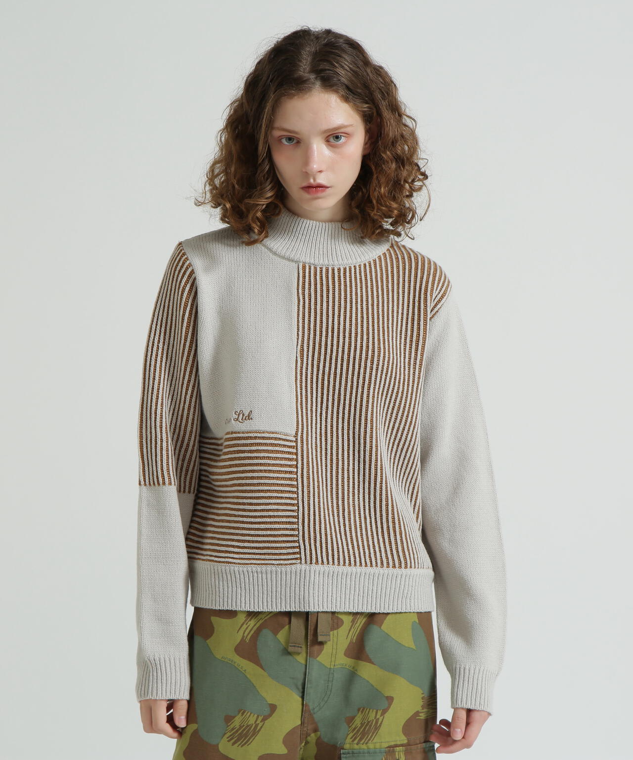 《直営店限定》MELANGE SWITCHING KINT PULLOVER/メランジニット